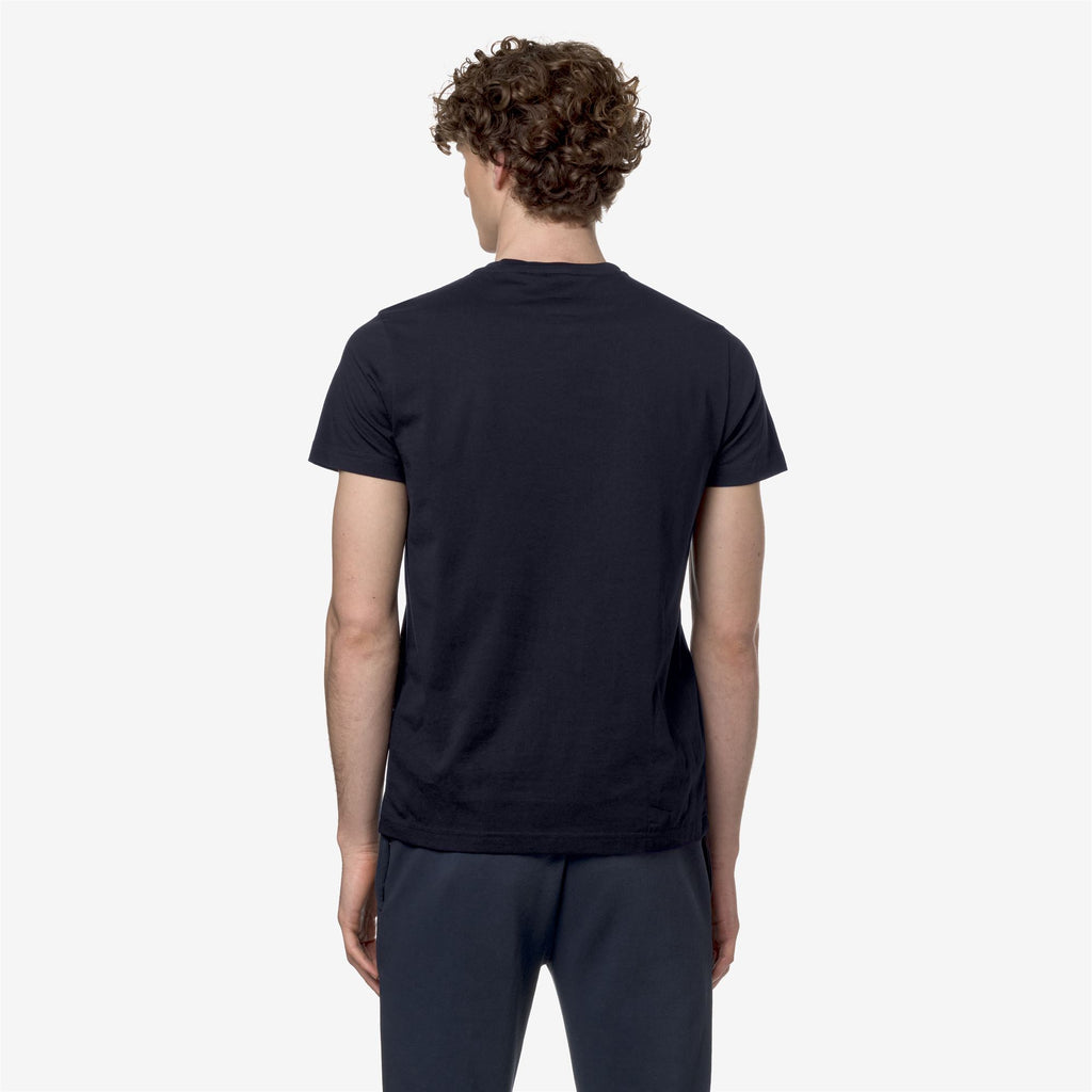 T-Shirts & Top_UNISEX_LE VRAI EDOUARD_T-Shirt_Blue Depth - Commercial 6