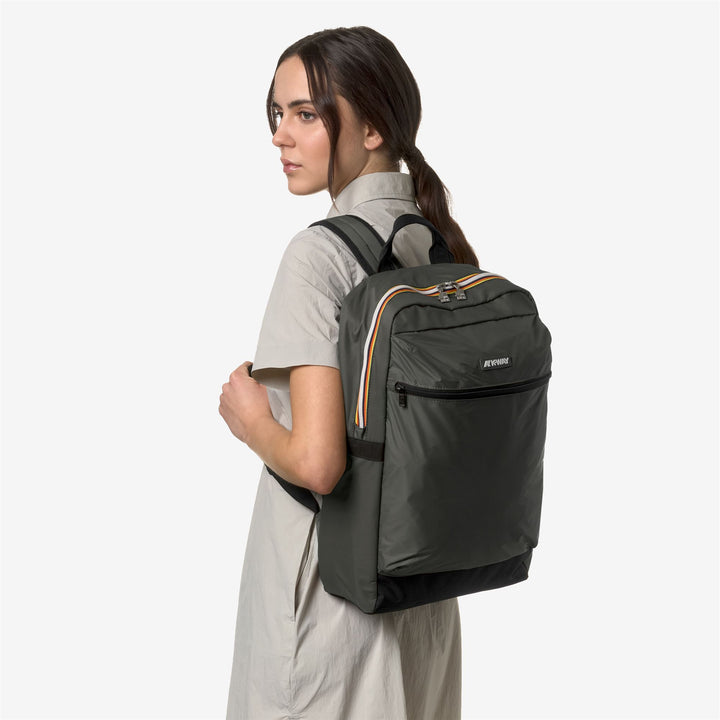 Bags_UNISEX_LAON_Backpack_GREEN BLACKISH - Detail