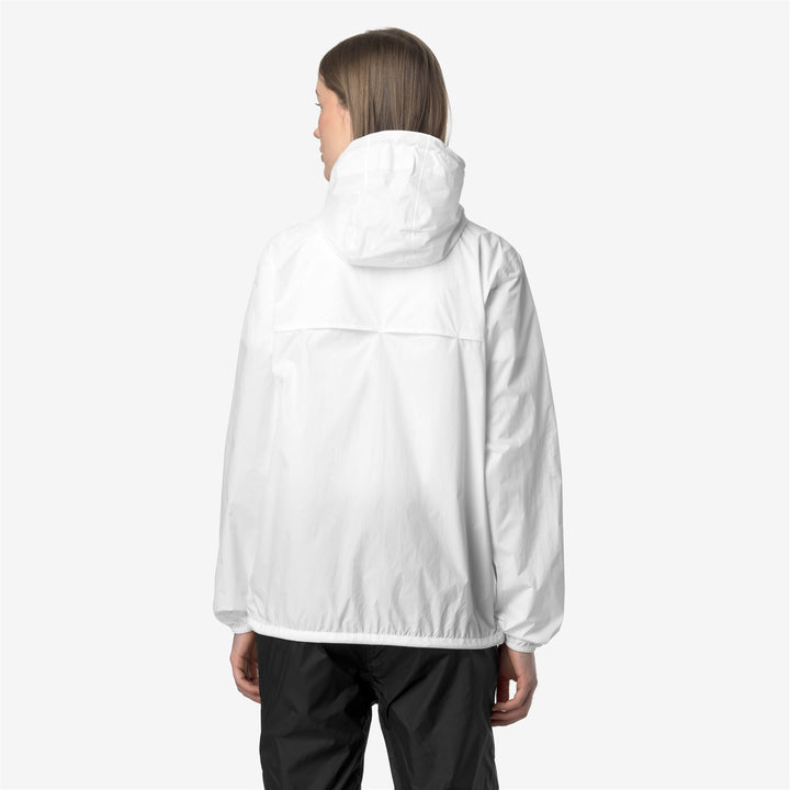 Jackets_UNISEX_LE VRAI 4.0 CLAUDE_Mid_White - DressedFrontDouble