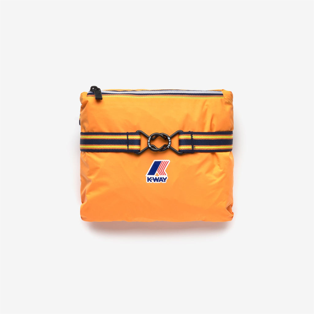 Jackets_UNISEX_LE VRAI 4.0 CLAUDE_Mid_Orange - Commercial 5