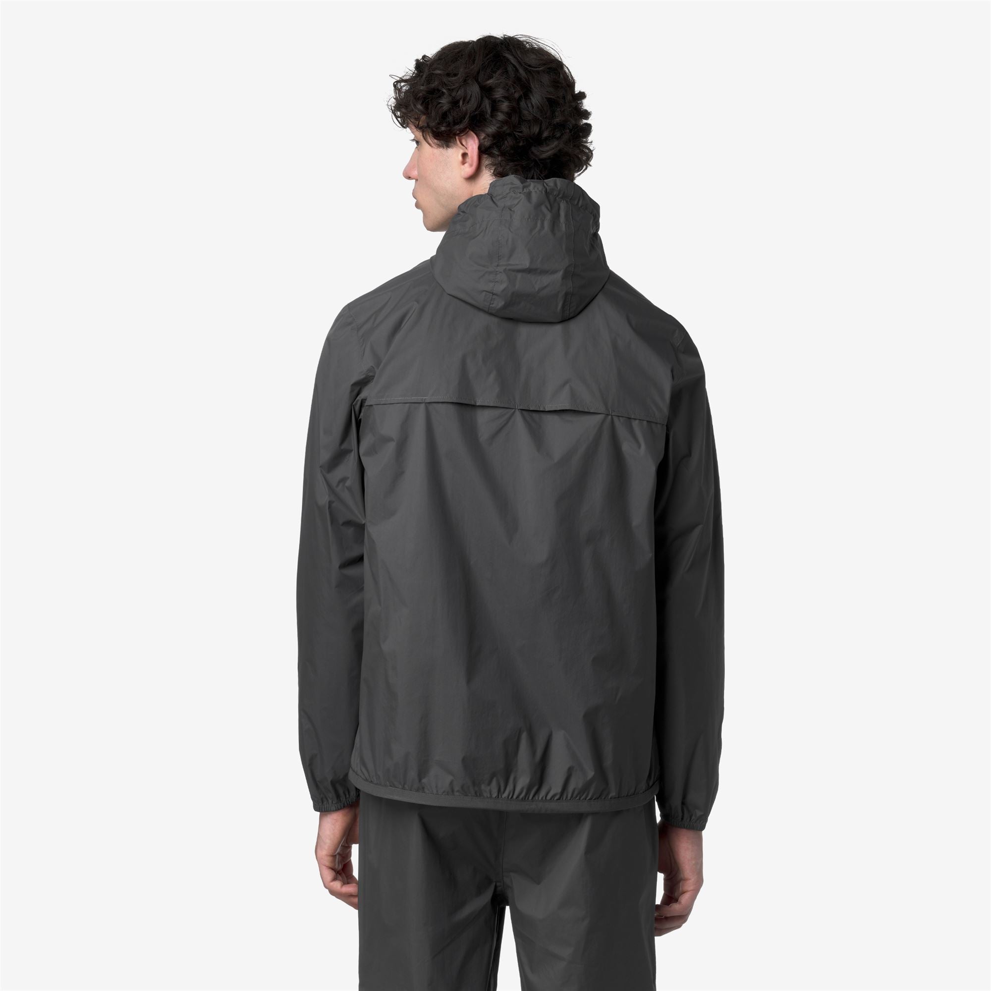 Jackets_UNISEX_LE VRAI 4.0 CLAUDE_Mid_Grey Shadow Dk - Commercial 6