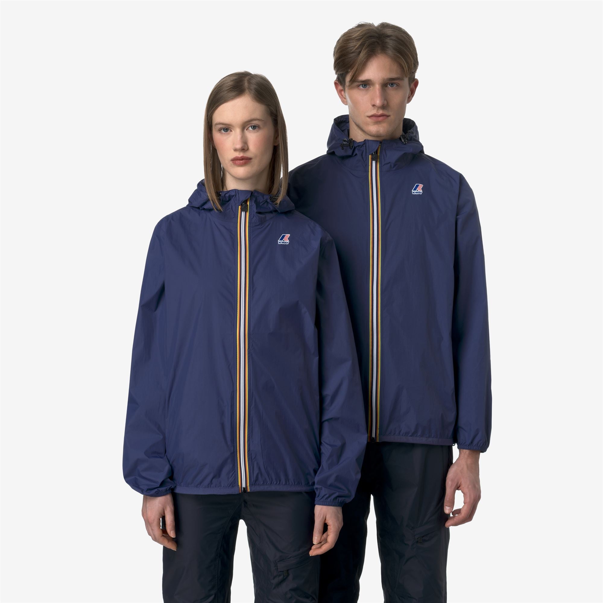 Jackets_UNISEX_LE VRAI 4.0 CLAUDE_Mid_Blue Deep Cobalt - Commercial 1
