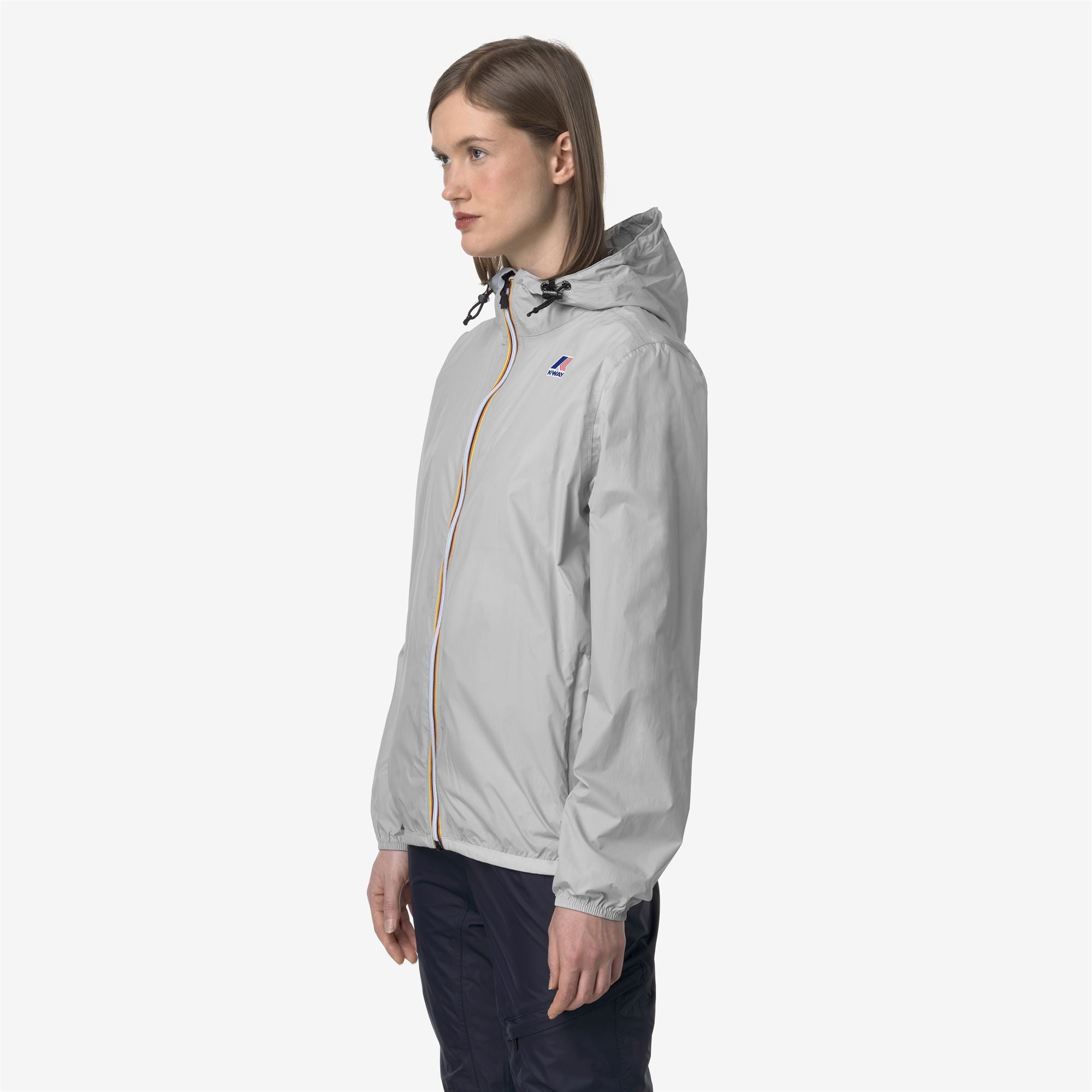Jackets_UNISEX_LE VRAI 4.0 CLAUDE_Mid_Grey - Commercial 4