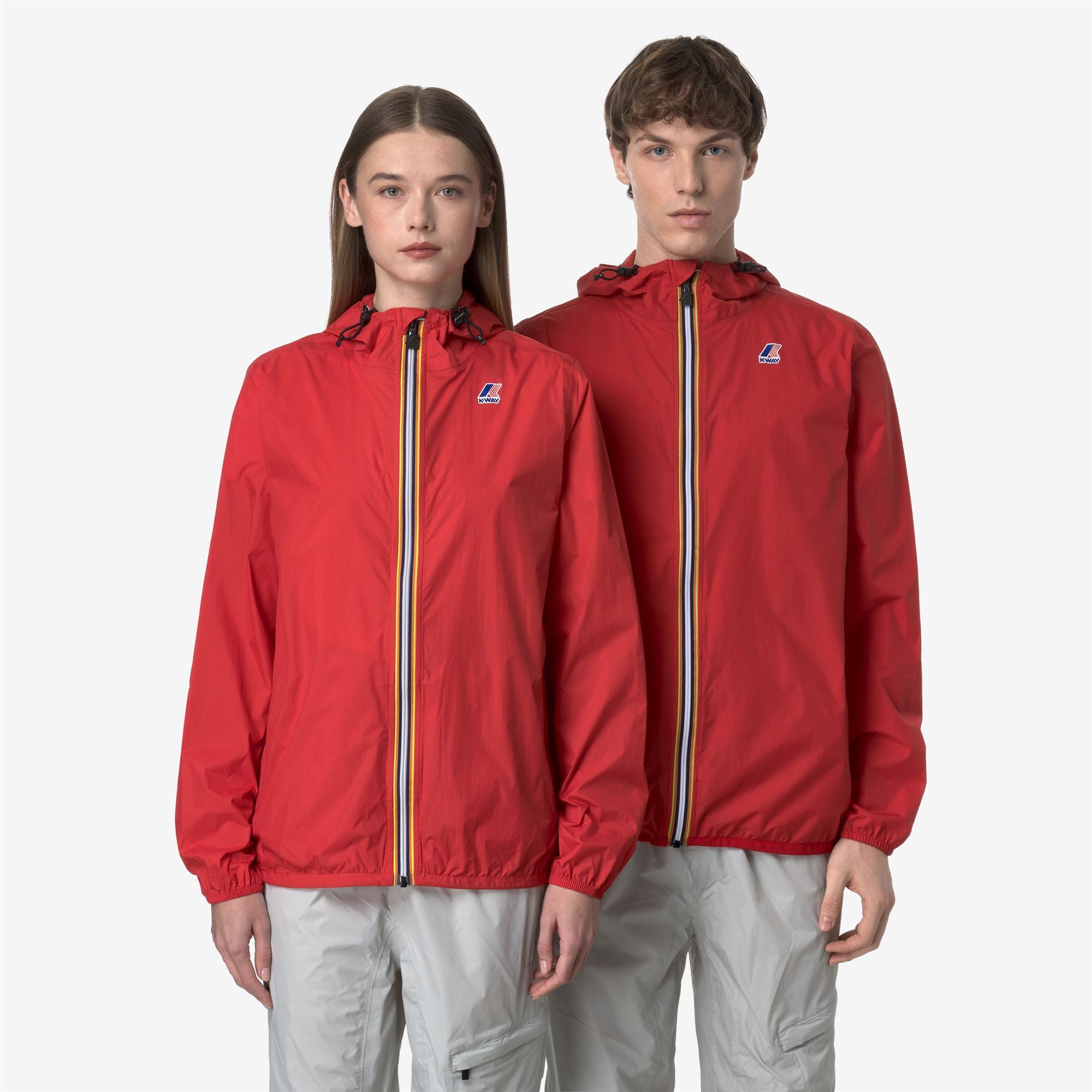 Jackets_UNISEX_LE VRAI 4.0 CLAUDE_Mid_Red - Commercial 1