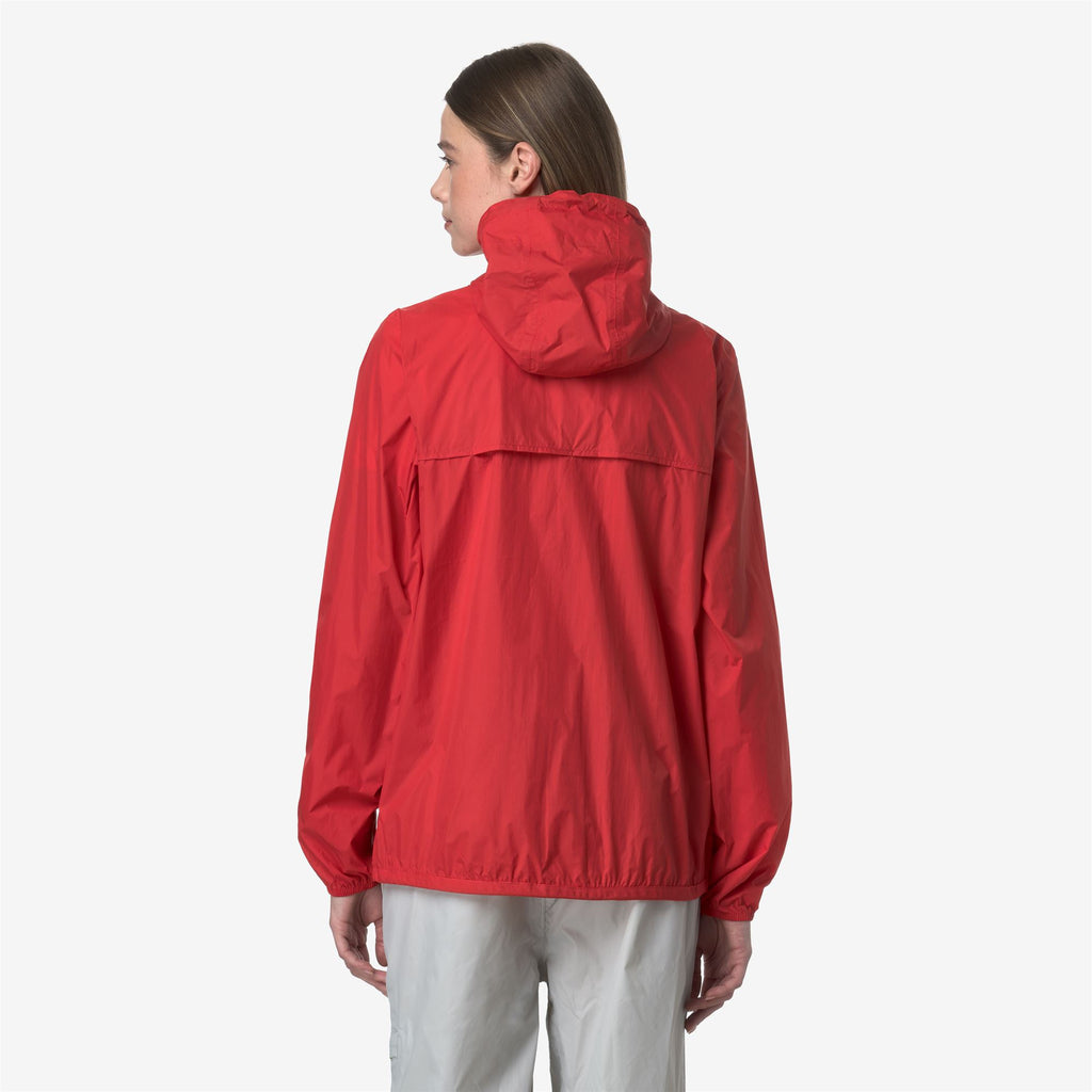 Jackets_UNISEX_LE VRAI 4.0 CLAUDE_Mid_Red - Commercial 5