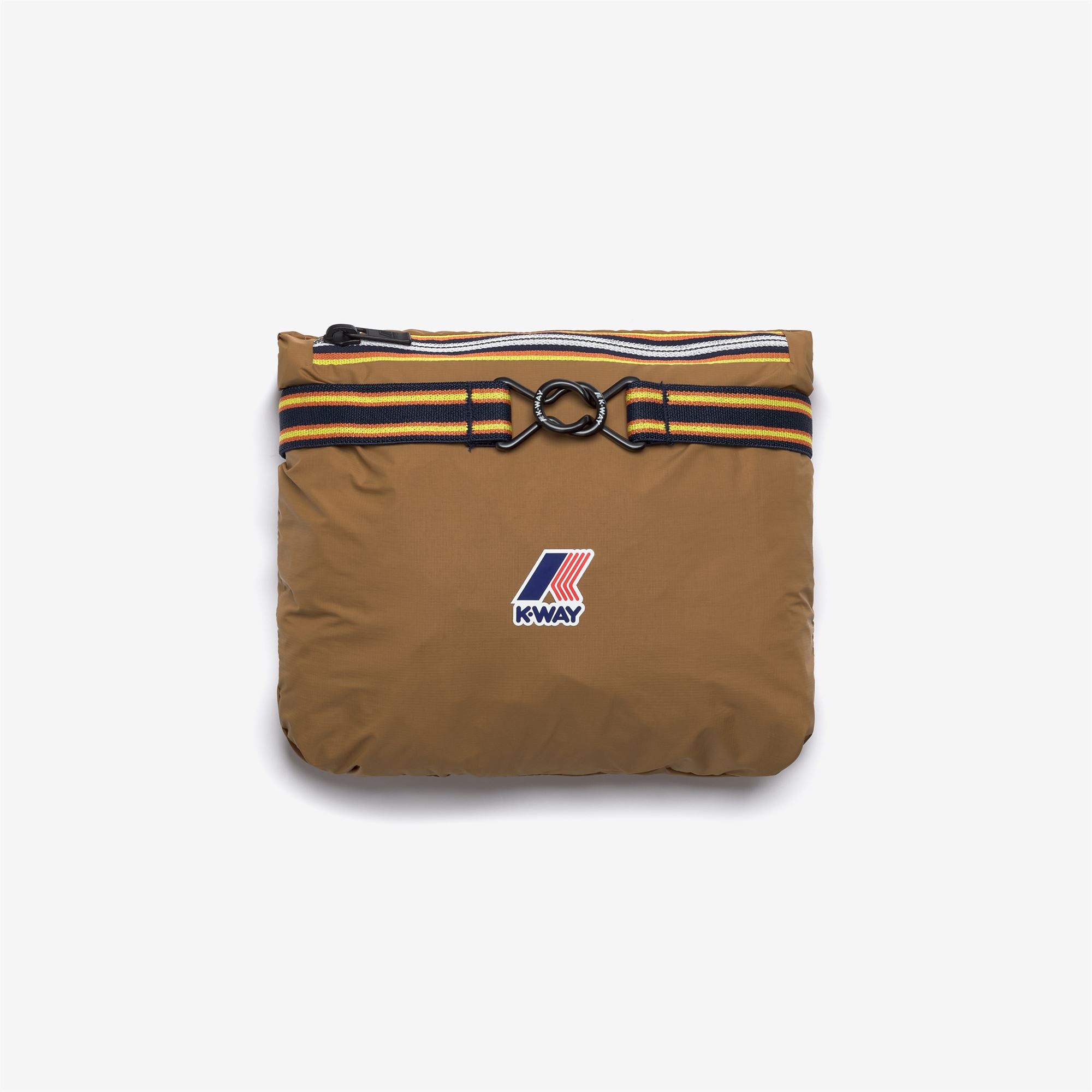 Jackets_UNISEX_LE VRAI 4.0 CLAUDE_Mid_Brown Bistre - Commercial 6