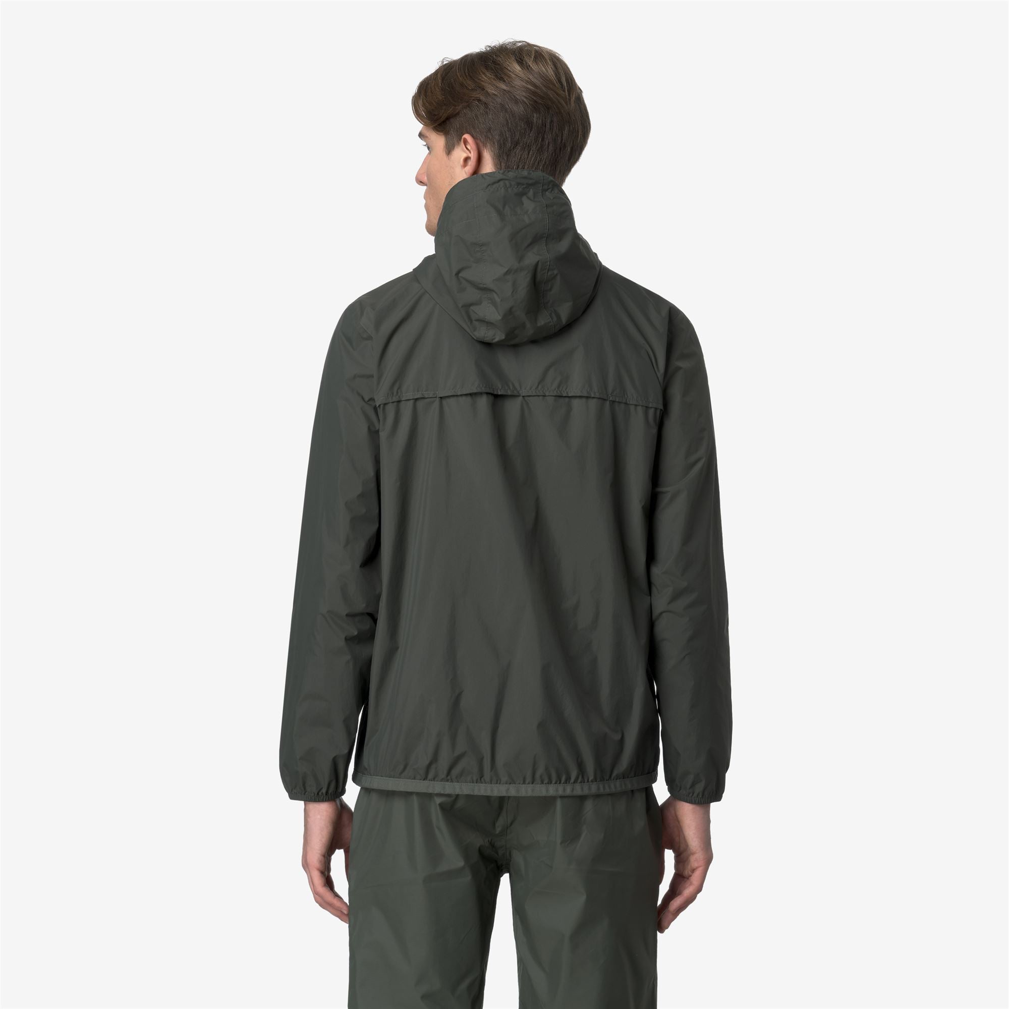 Jackets_UNISEX_LE VRAI 4.0 CLAUDE_Mid_GREEN BLACKISH - Commercial 5
