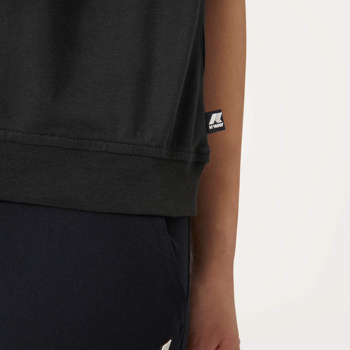 T-Shirts & Top_WOMAN_RUBIEL_T-Shirt_Black Pure - Commercial 7