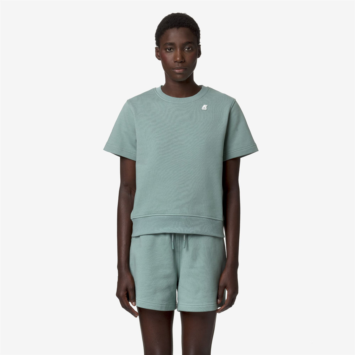 T-Shirts & Top_Woman_EMELETTE_T-Shirt_Green Mold - Commercial 4