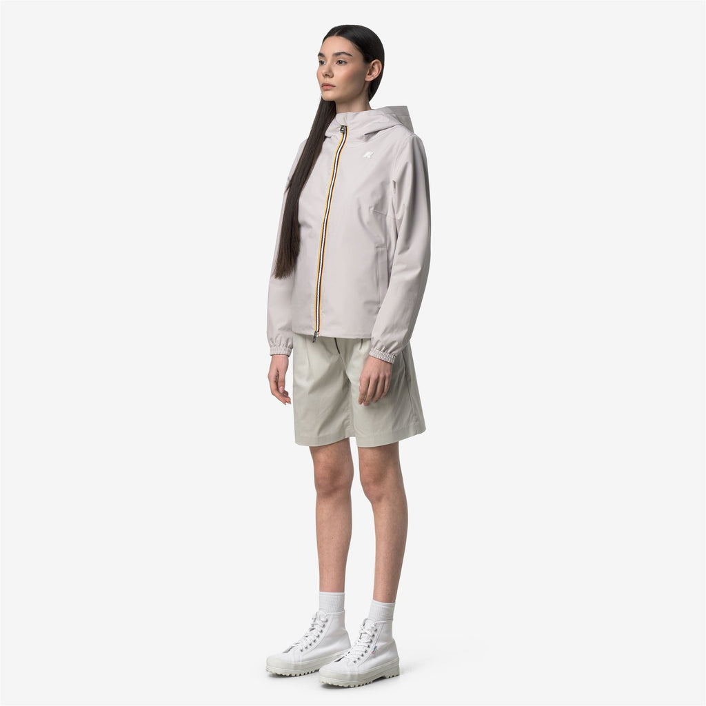 Jackets_Woman_LIL 2.0 STRETCH POLY JERSEY_Short_BEIGE LT - Commercial 5