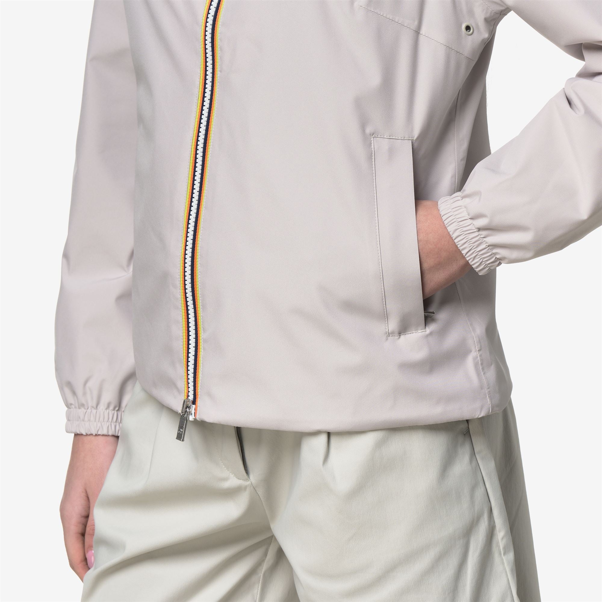 Jackets_Woman_LIL 2.0 STRETCH POLY JERSEY_Short_BEIGE LT - Commercial 7