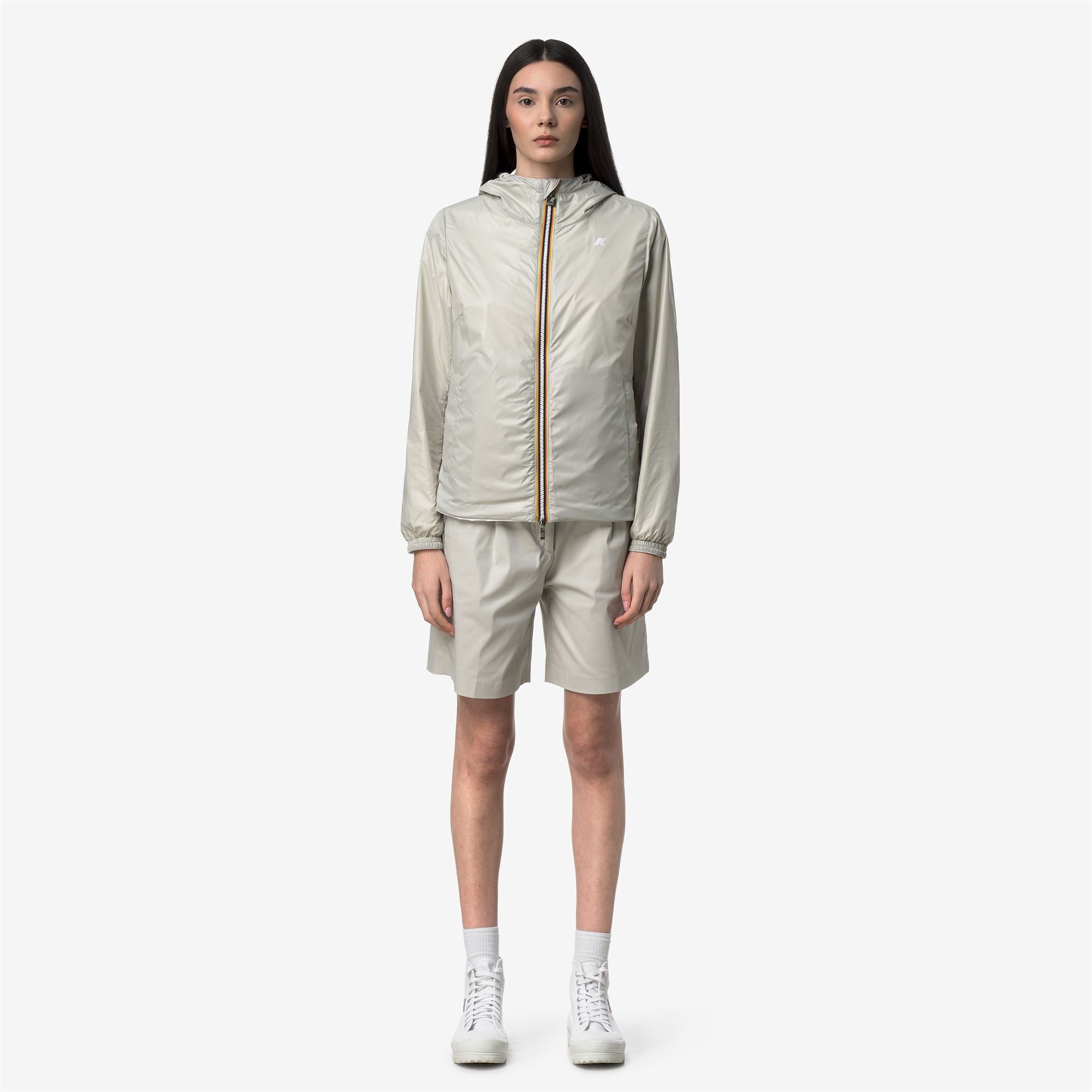Jackets_Woman_LIL 2.0 PLUS.2 DOUBLE_Short_White - BEIGE LT - Commercial 7