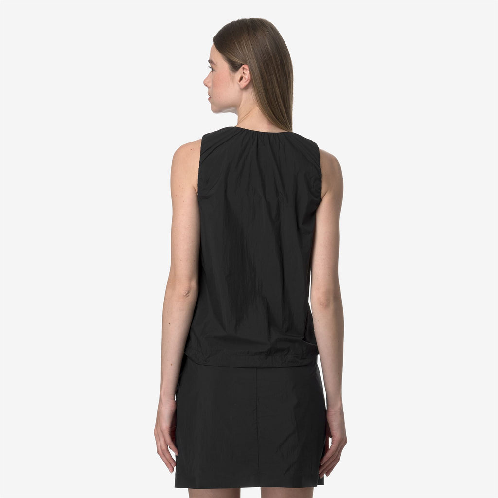T-Shirts & Top_WOMAN_ALIZE_Top_Black Pure - Commercial 6