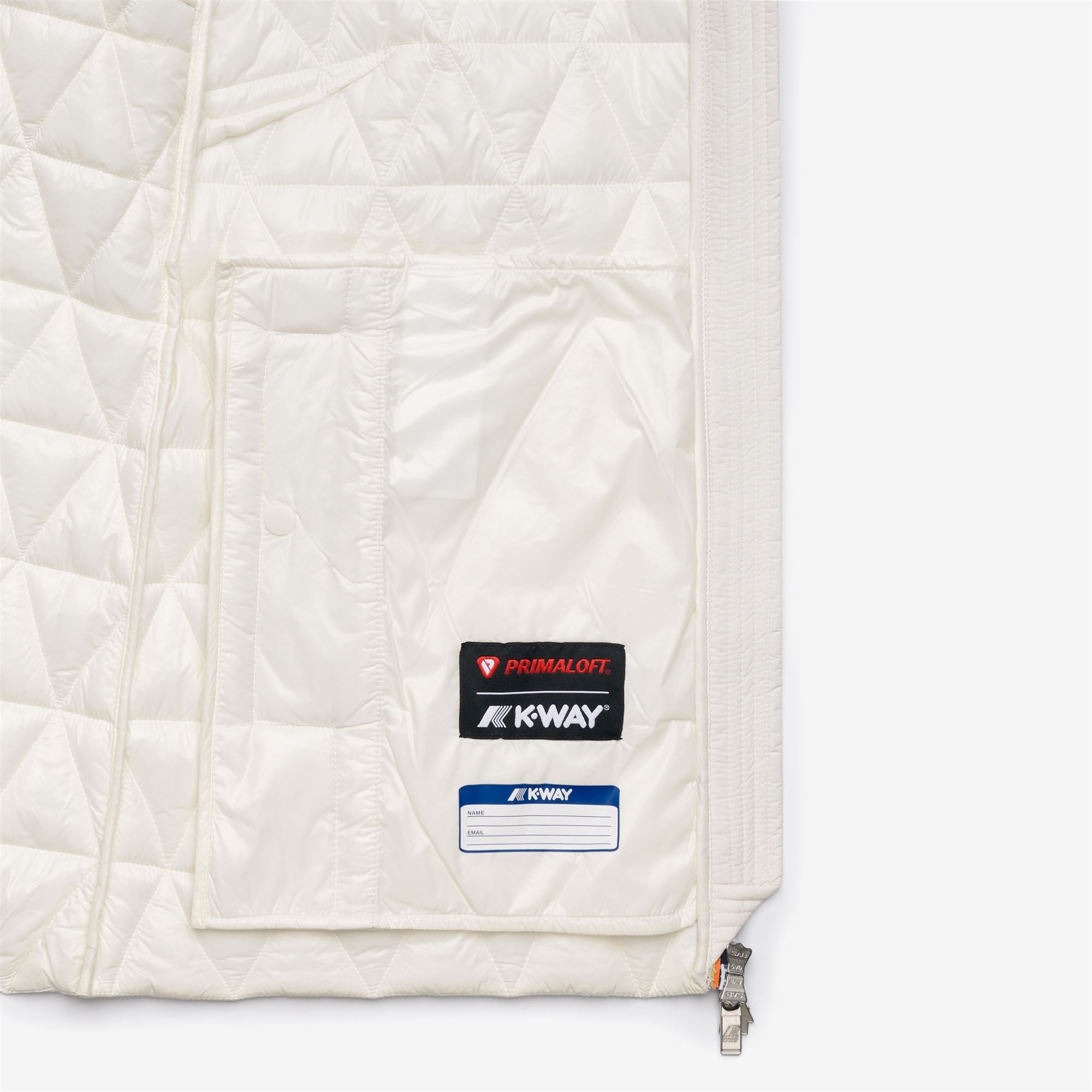 Jackets_Woman_MADLAINE DIAMOND QUILTED WARM_Short_White Natural - Commercial 2