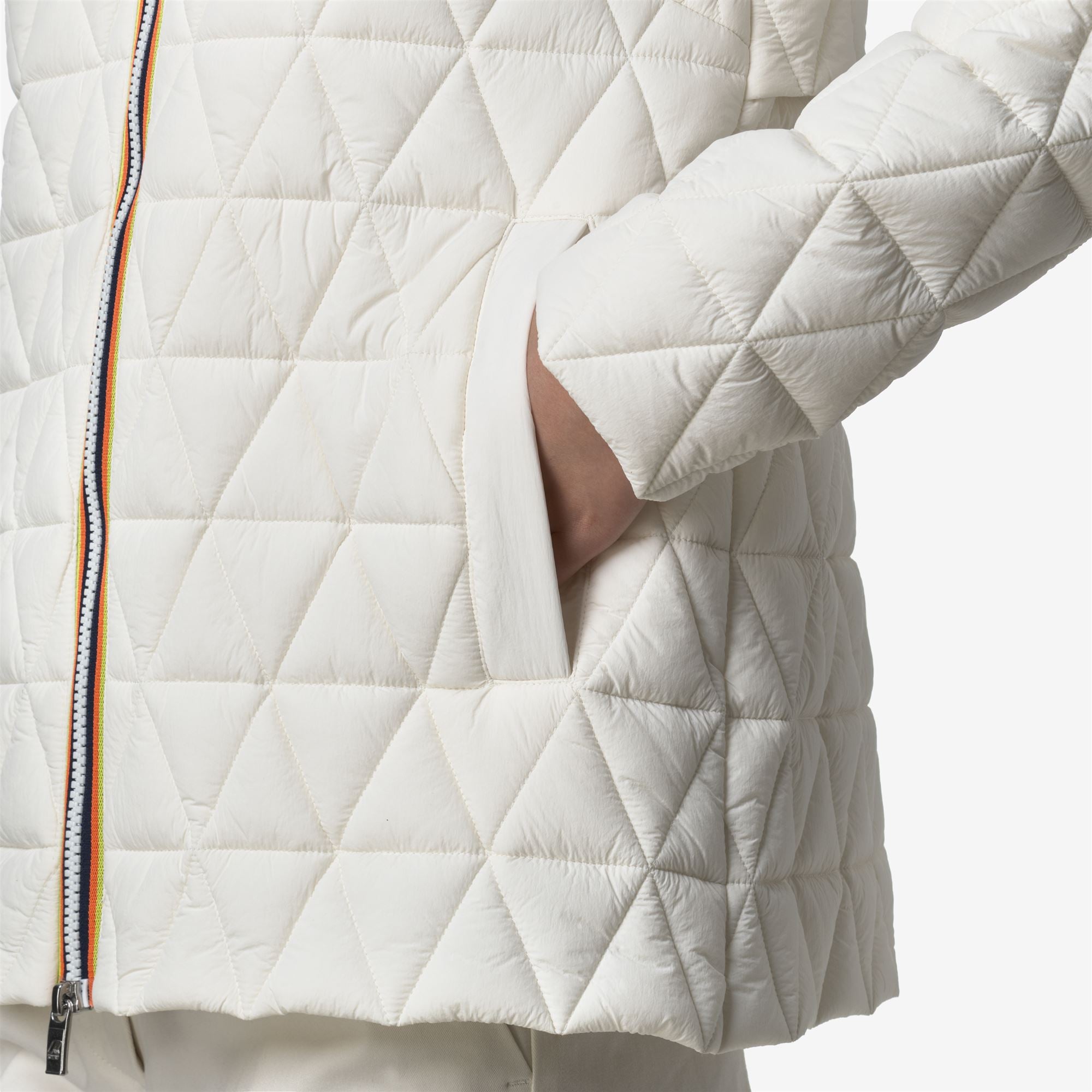 Jackets_WOMAN_MADLAINE DIAMOND QUILTED WARM_Short_White Gardenia - Commercial 7