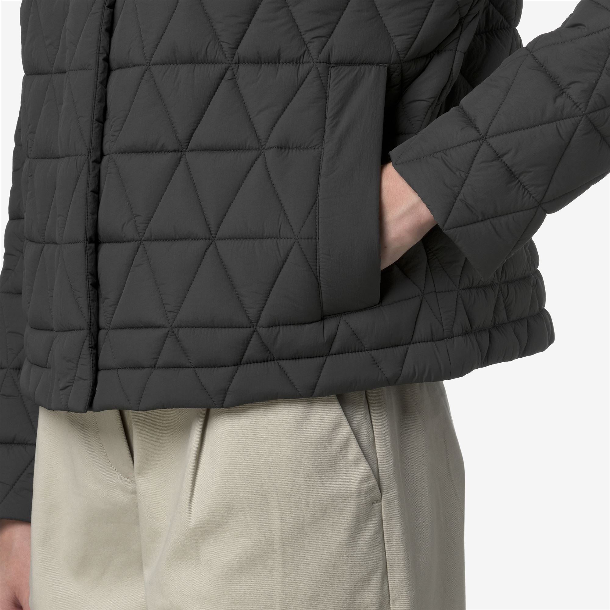 Jackets_WOMAN_SABRINA DIAMOND QUILTED WARM_Short_Grey Shadow Dk - Commercial 7