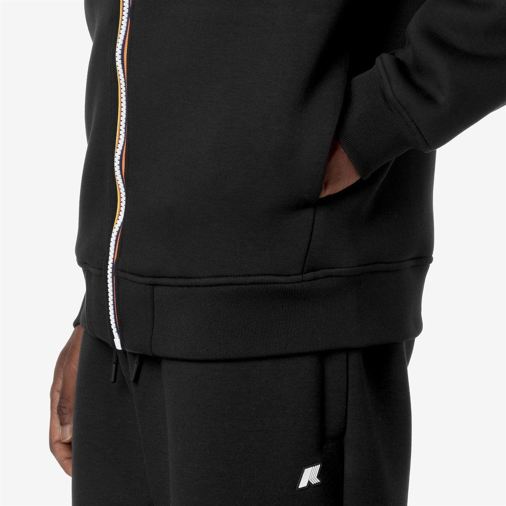 Fleece_MAN_RAINER SPACER_Jacket_Black Pure - Commercial 7