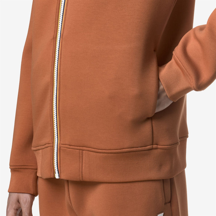 Fleece_MAN_RAINER SPACER_Jacket_Orange Adobe - DetailDouble