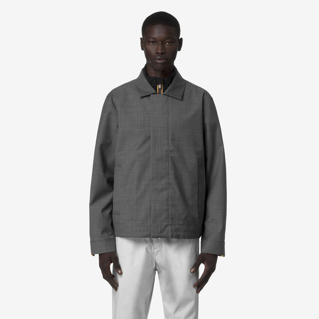 Jackets_MAN_LOUIR 3L WOOL_Short_Grey Shadow Dk GRISAILLE - DressedBack