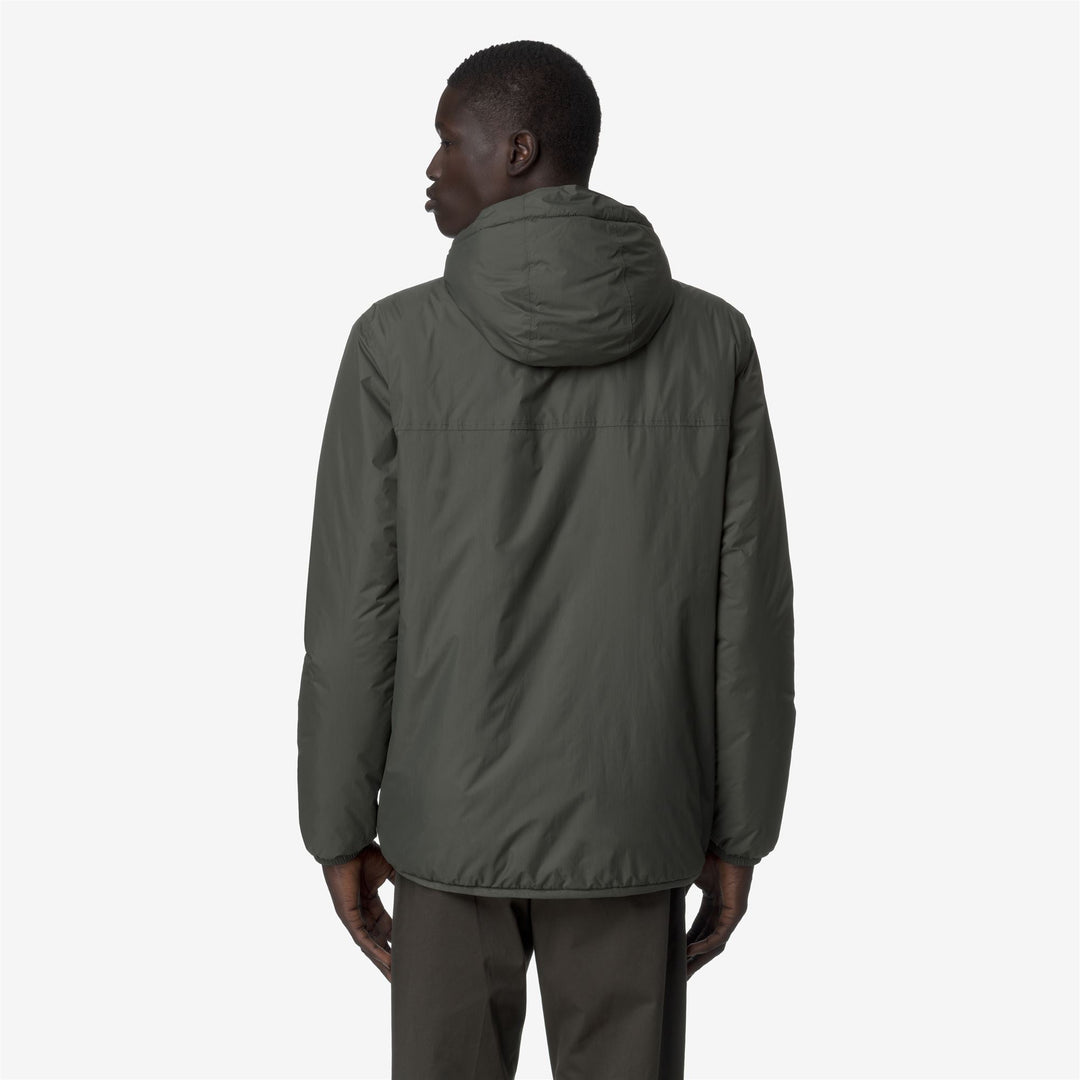 Jackets_UNISEX_LE VRAI 4.0 CLAUDE ORSETTO_Mid_GREEN BLACKISH - DressedFrontDouble
