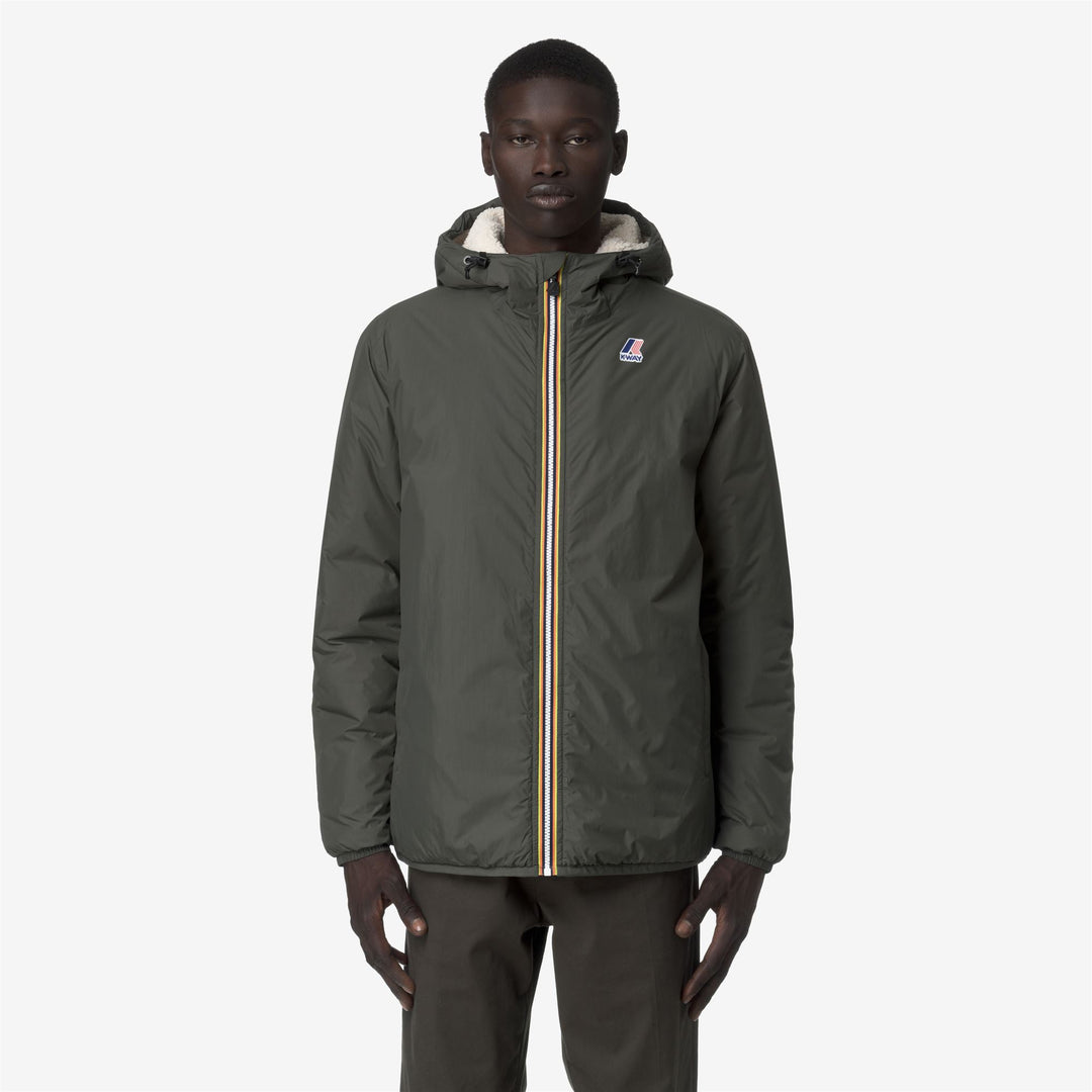 Jackets_UNISEX_LE VRAI 4.0 CLAUDE ORSETTO_Mid_GREEN BLACKISH - DressedBack