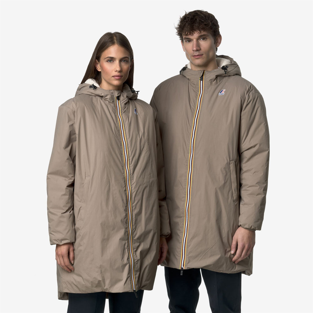 Jackets_UNISEX_LE VRAI 4.0 EIFFEL EAST ORSETTO_3/4 Length_Beige Taupe - DetailDouble