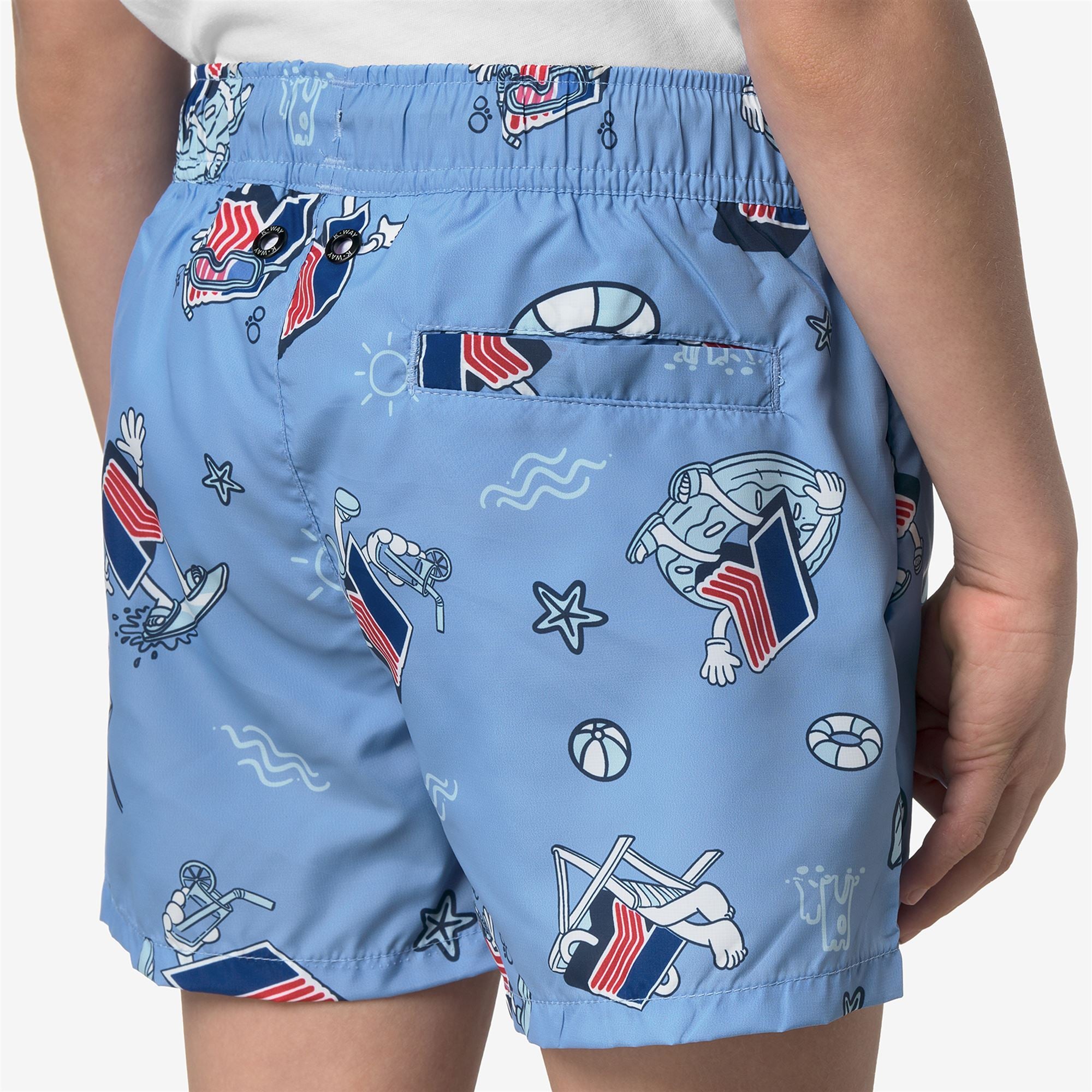 Bathing Suits_BOY_P. LE VRAI OLIVIER GRAPHIC_Swimming Trunks_K SUMMER BOY - Commercial 7