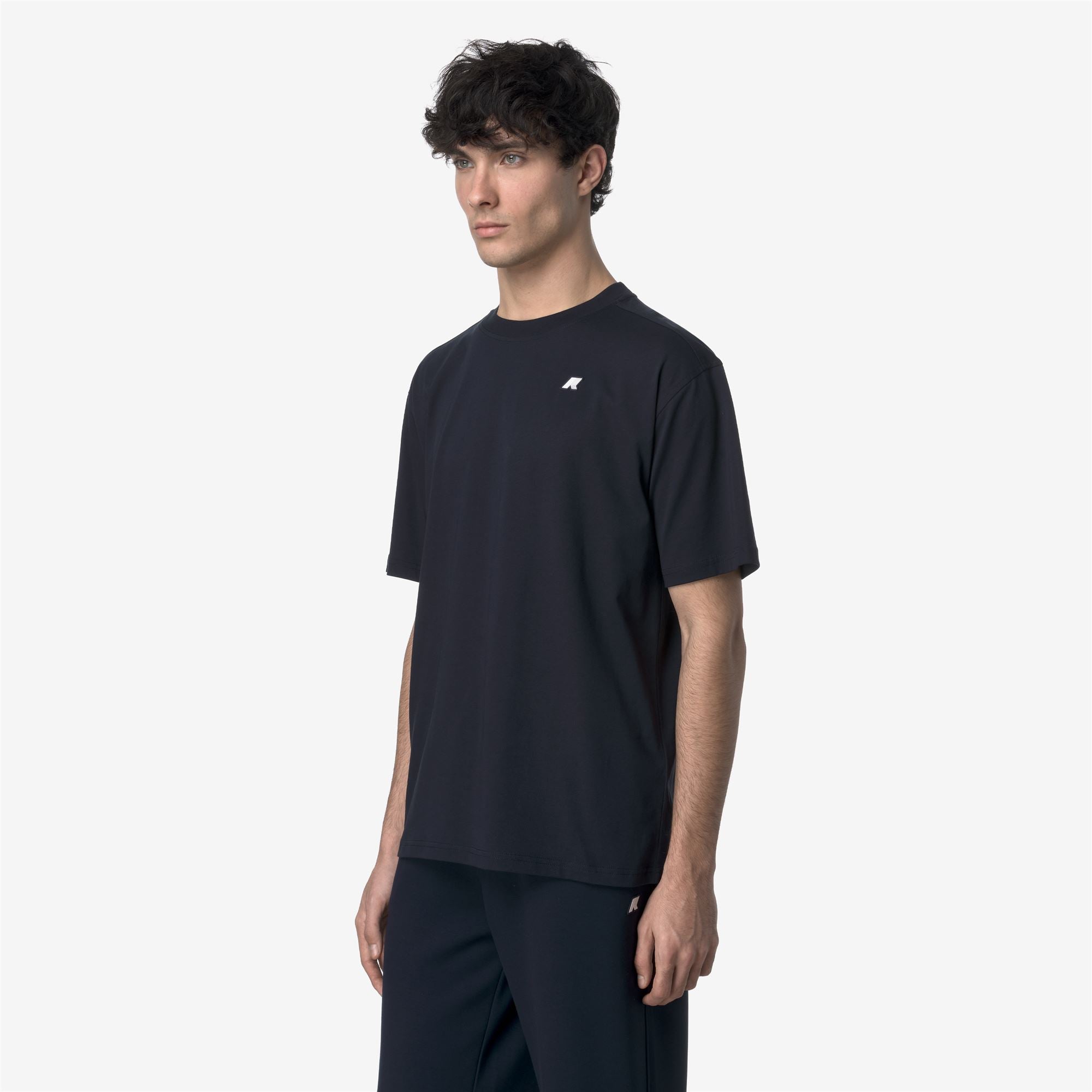 T-Shirts & Top_MAN_SOLO JERSEY_T-Shirt_Blue Depth - Commercial 5