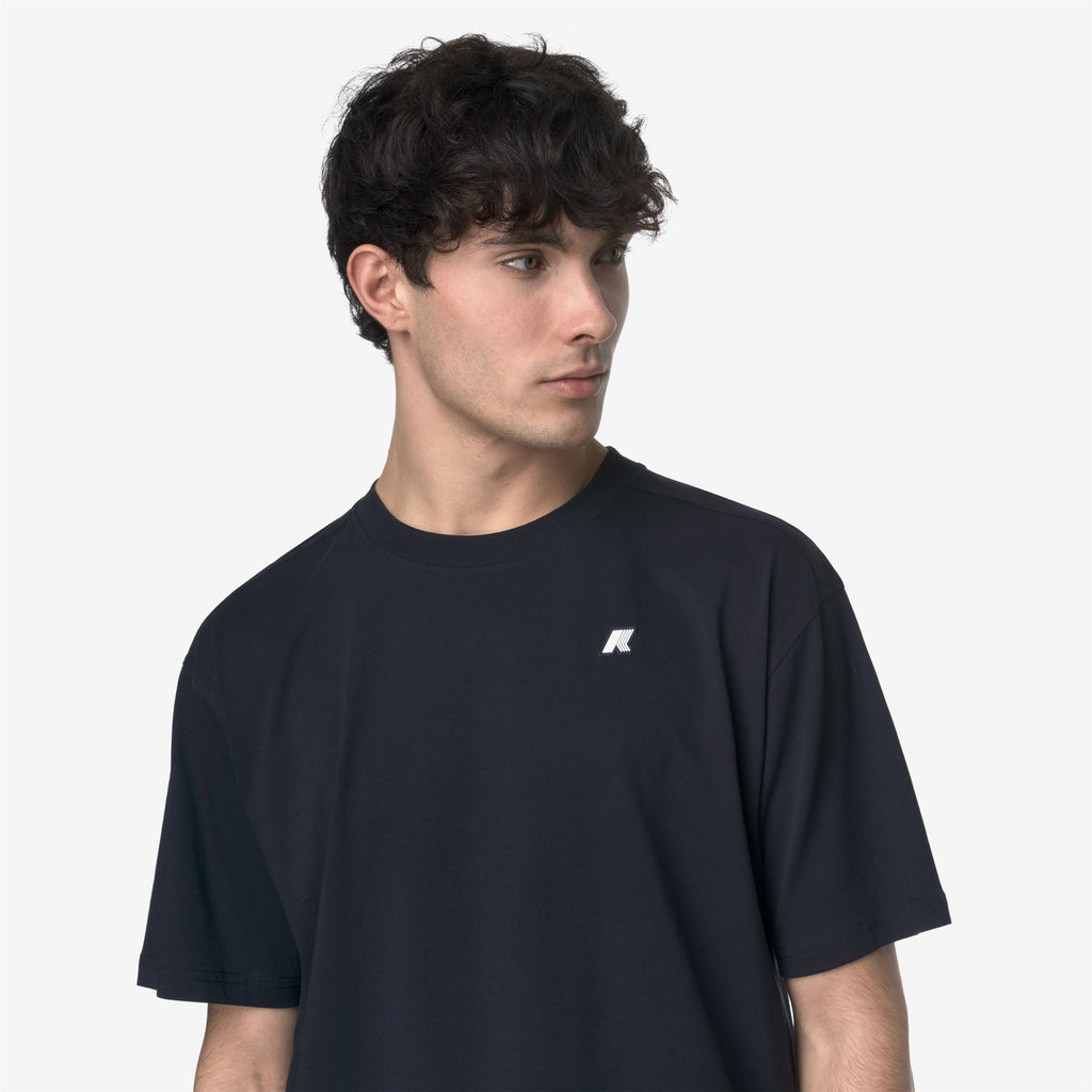 T-Shirts & Top_MAN_SOLO JERSEY_T-Shirt_Blue Depth - Commercial 7