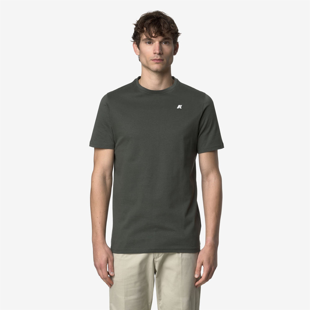 T-Shirts & Top_MAN_ODOM JERSEY PEACH_T-Shirt_GREEN BLACKISH - Commercial 4