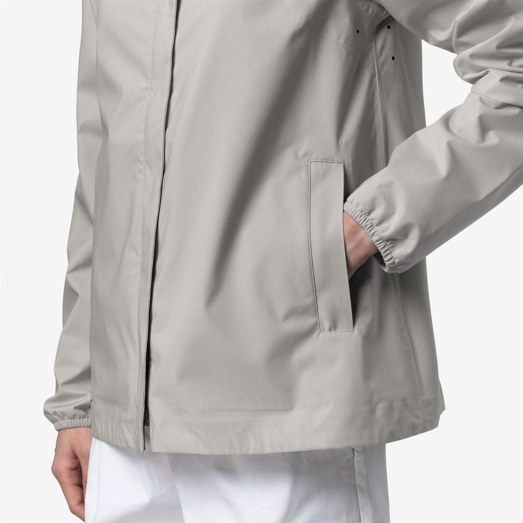 Jackets_WOMAN_MARGUERITE STRETCH DOT_Mid_BEIGE LT - Commercial 7