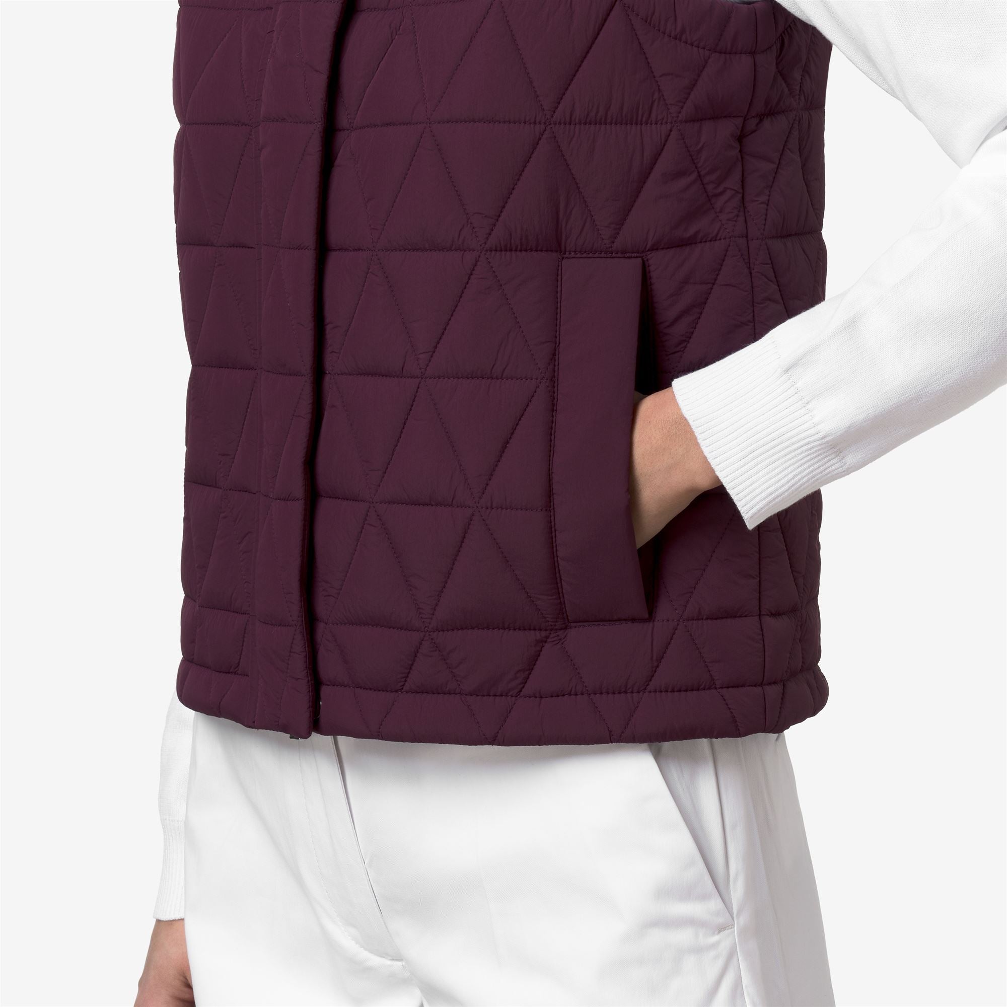 Jackets_Woman_SATINE DIAMOND QUILTED WARM_Vest_Violet Mauve Wine - Commercial 7