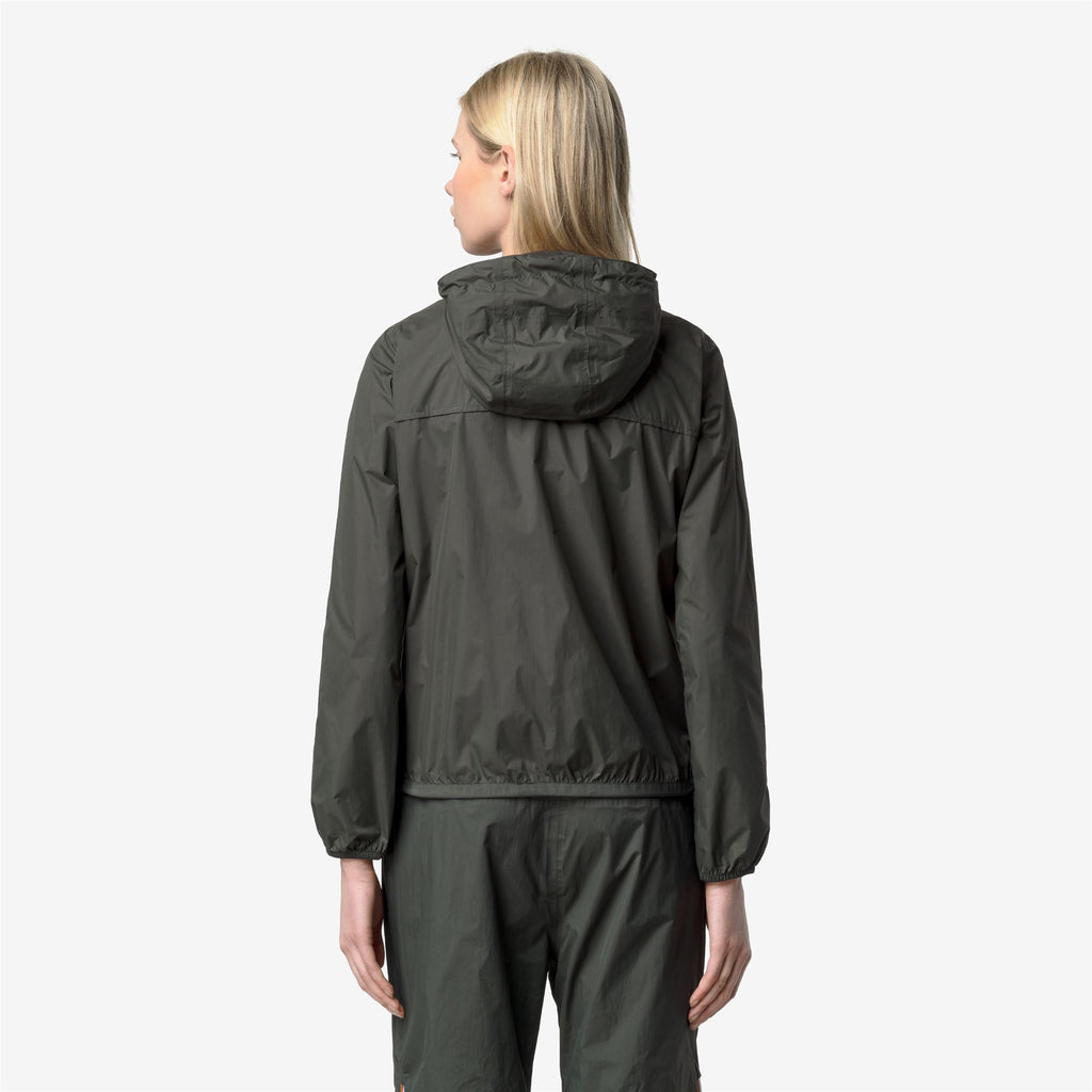 Jackets_WOMAN_LE VRAI 4.0 CLAUDETTE_Mid_GREEN BLACKISH - Commercial 6