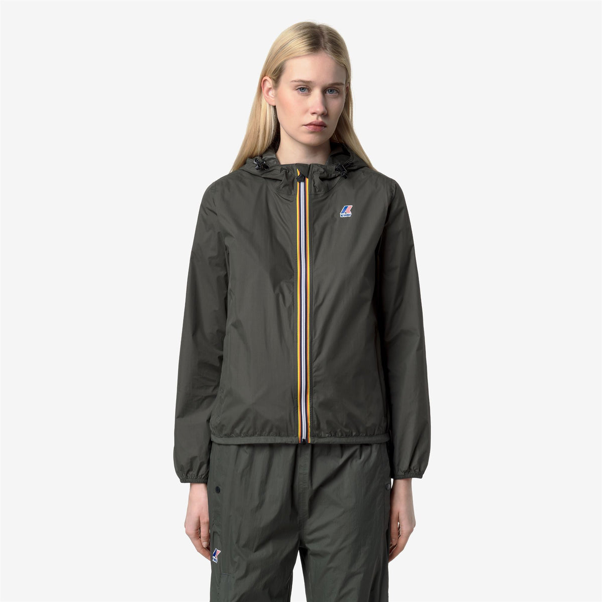 Jackets_WOMAN_LE VRAI 4.0 CLAUDETTE_Mid_GREEN BLACKISH - Commercial 4