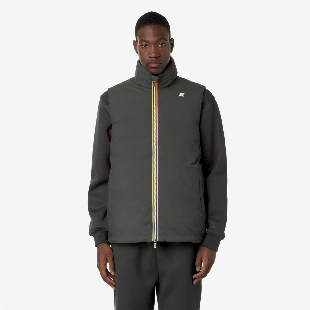 Jackets_MAN_VALEN ST THERMO DOUBLE_Short_GREEN BLACKISH  - Black Pure - DressedBack