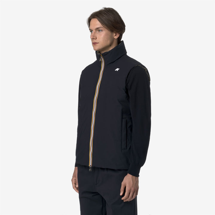 Jackets_MAN_VALEN ST THERMO DOUBLE_Short_Blue Depth - Green Oak - Detail