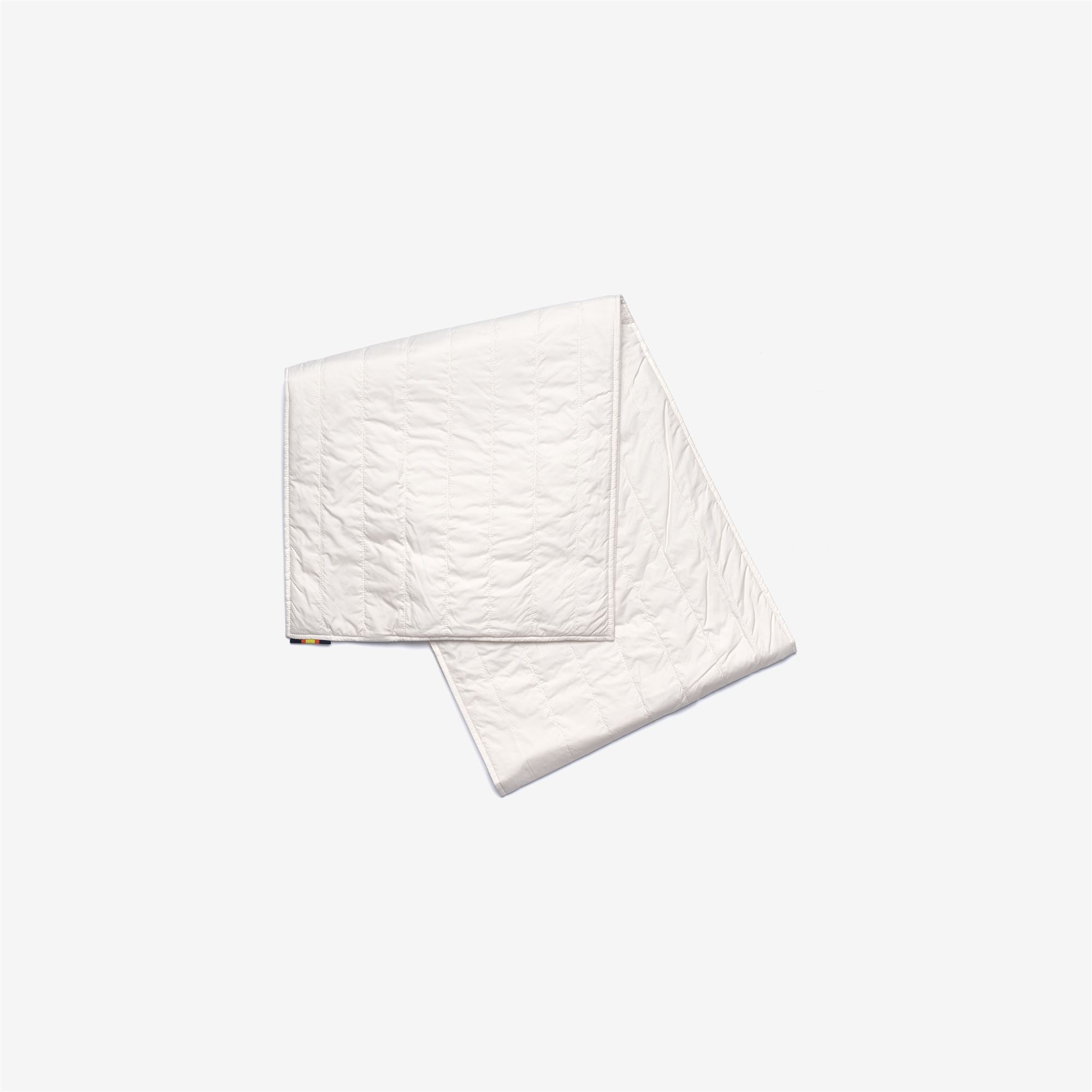 Scarves_WOMAN_POLINE WARM_Scarf_White Gardenia Combo - White Gardenia - Commercial 1