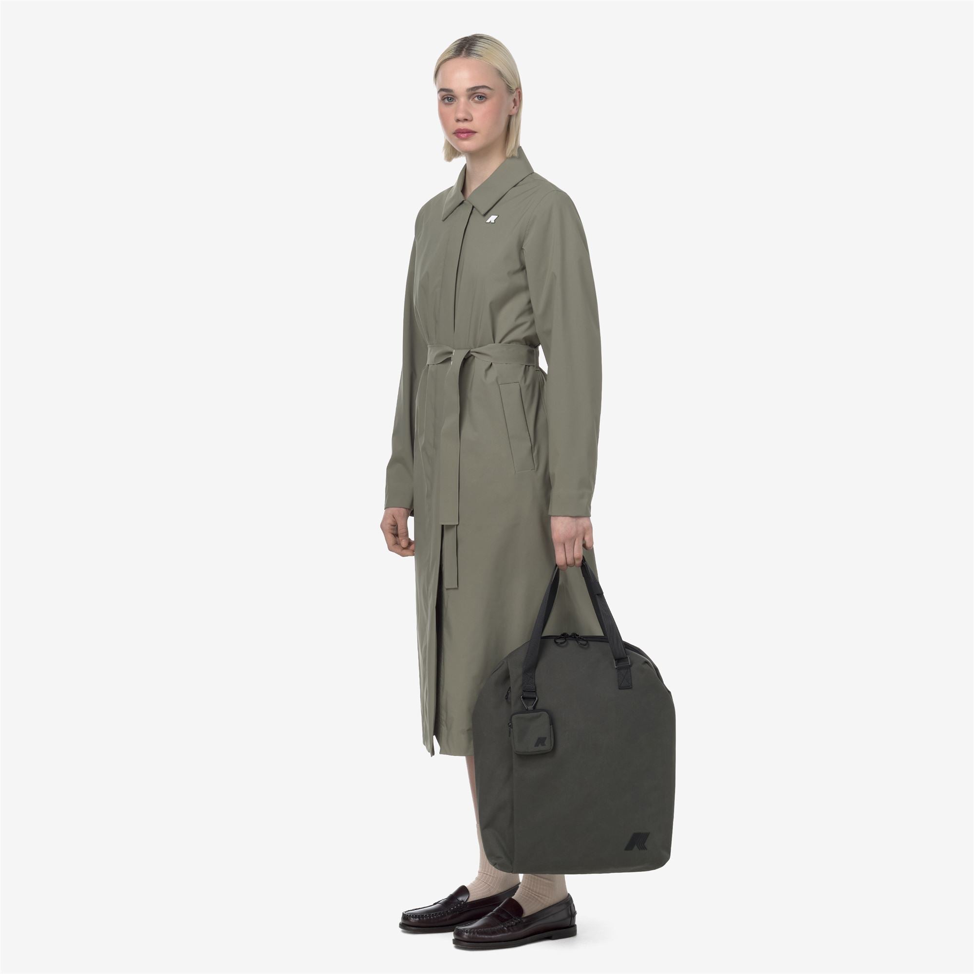 Bags_UNISEX_NAHEL_Shopping Bag_GREEN BLACKISH - Commercial 5