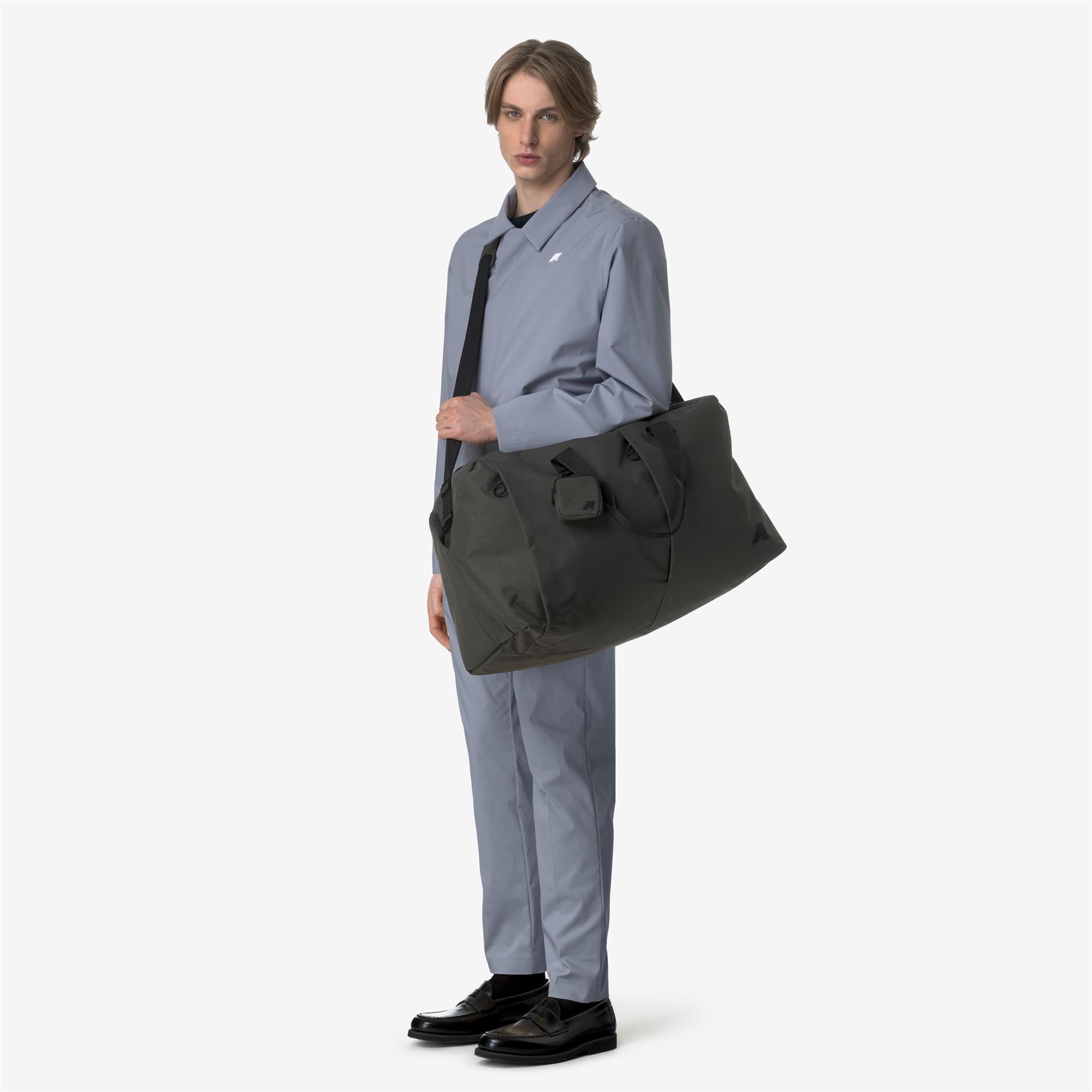 Bags_UNISEX_MAXEN_Duffle_GREEN BLACKISH - Commercial 6