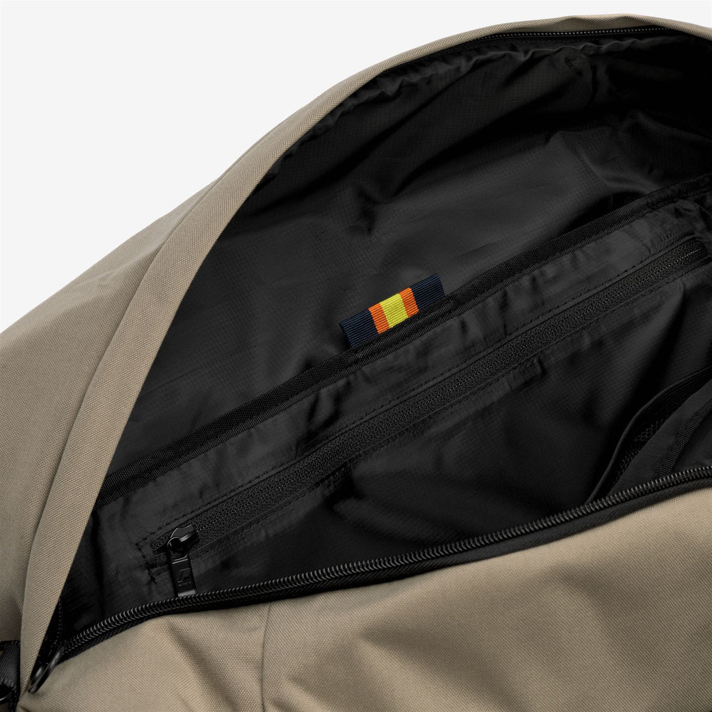 Bags_Unisex_SIRIUS_Duffle_Grey Tortora - Commercial 3