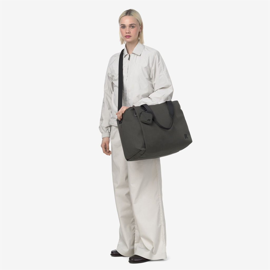 Bags_UNISEX_SIRIUS_Duffle_GREEN BLACKISH - Commercial 5
