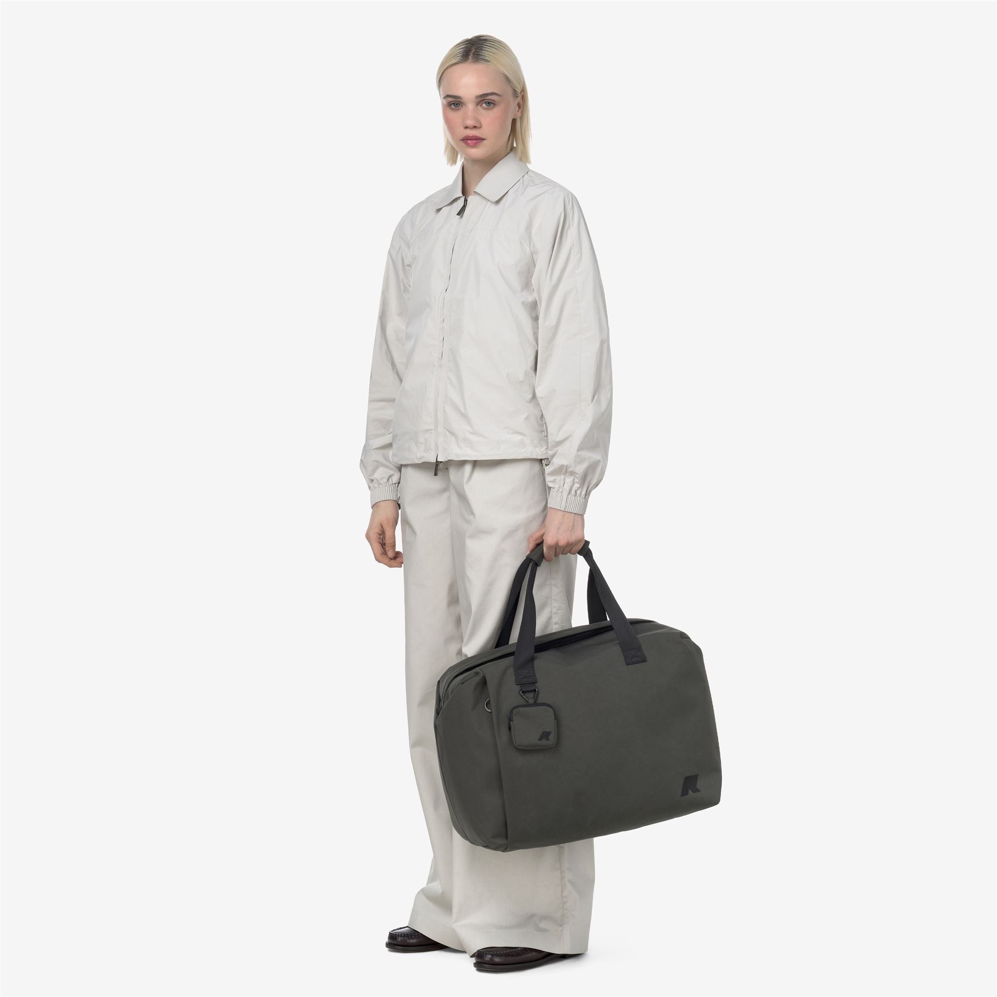 Bags_UNISEX_SIRIUS_Duffle_GREEN BLACKISH - Commercial 6