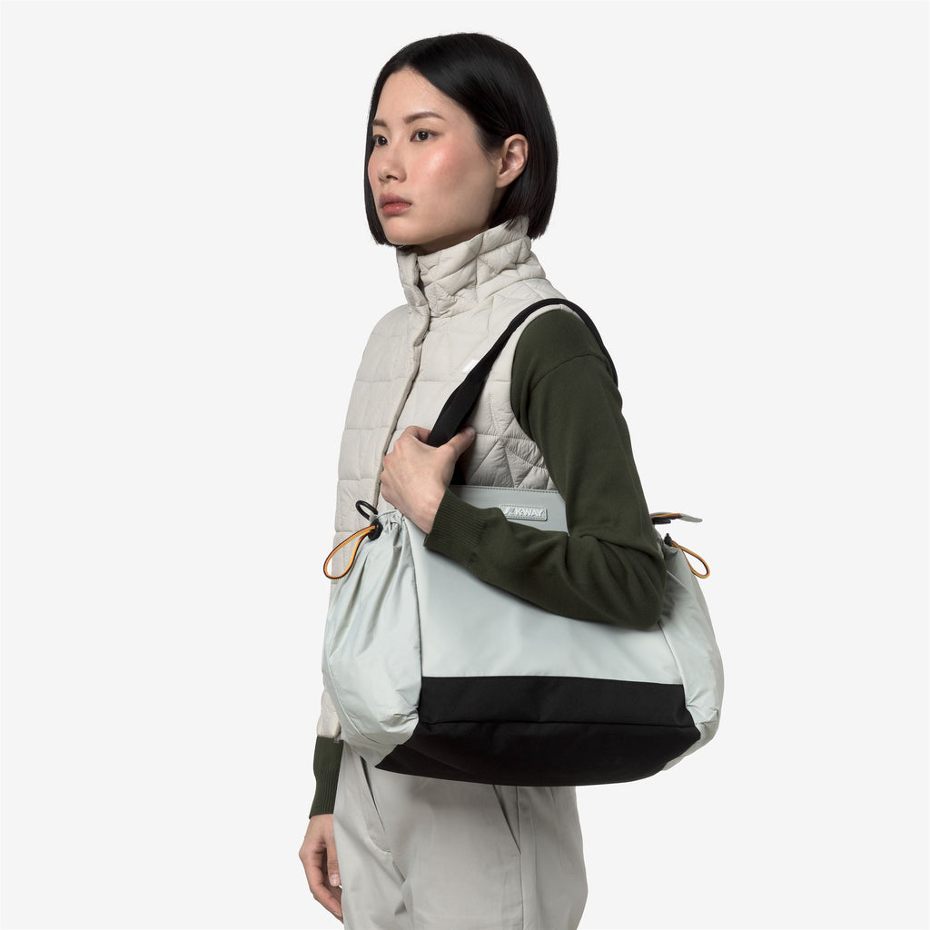 Bags_Woman_AISY_Tote Bag_BEIGE LT - Commercial 5