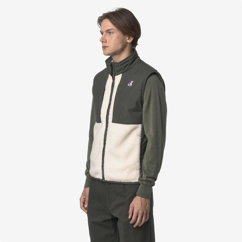 Fleece_UNISEX_VITAL 4.0 ORSETTO_Vest_GREEN BLACKISH--Ecru - Commercial 4