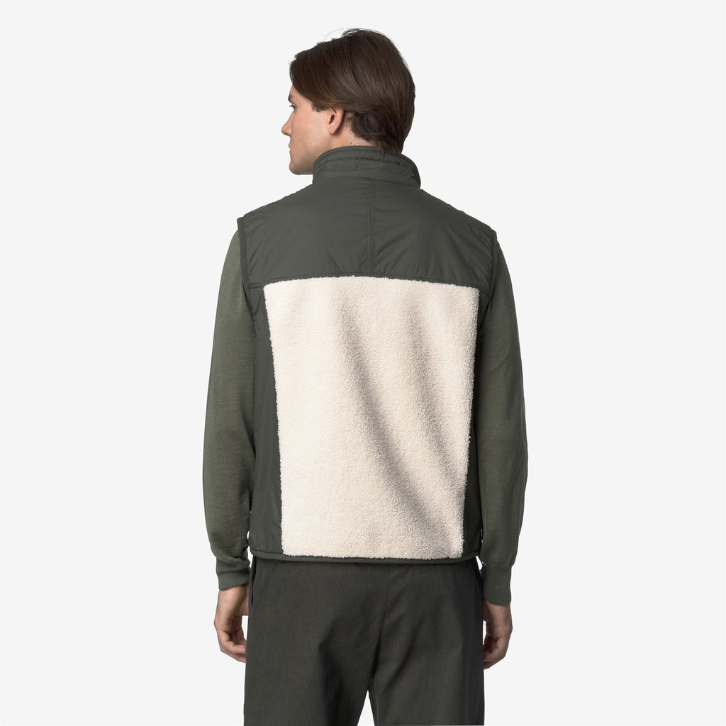 Fleece_UNISEX_VITAL 4.0 ORSETTO_Vest_GREEN BLACKISH--Ecru - Commercial 5