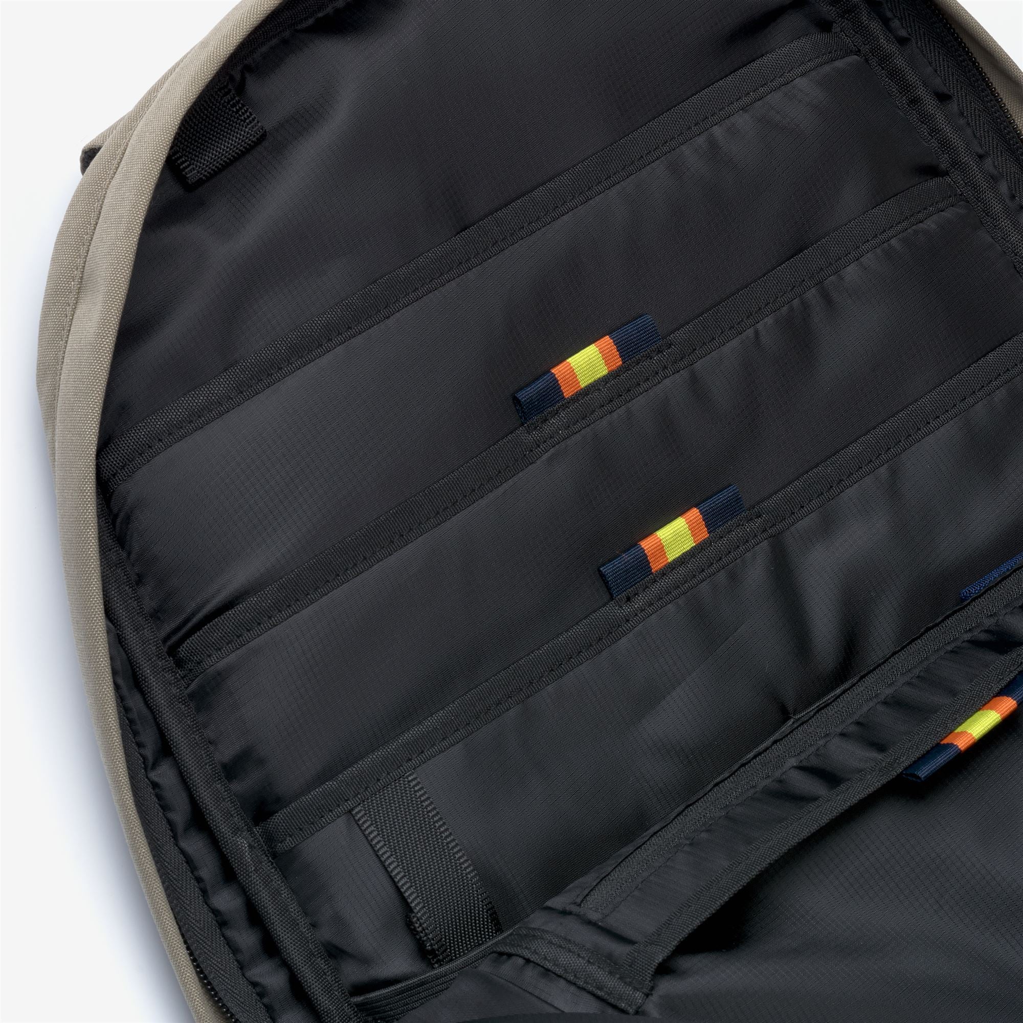 Bags_Unisex_ANAIS_Backpack_Grey Tortora - Commercial 3