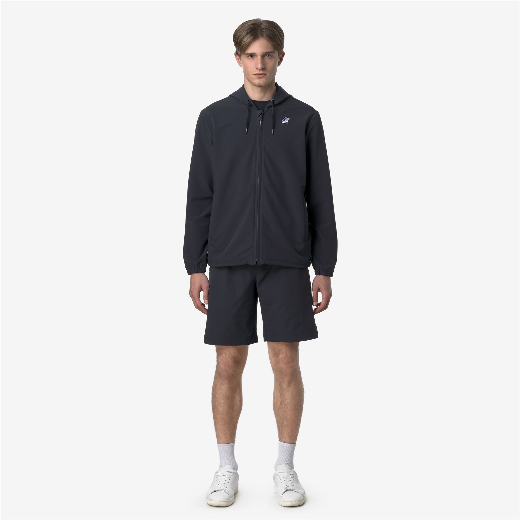 Shorts_UNISEX_LE VRAI LORIS_Sport Shorts_Blue Depth - Commercial 4