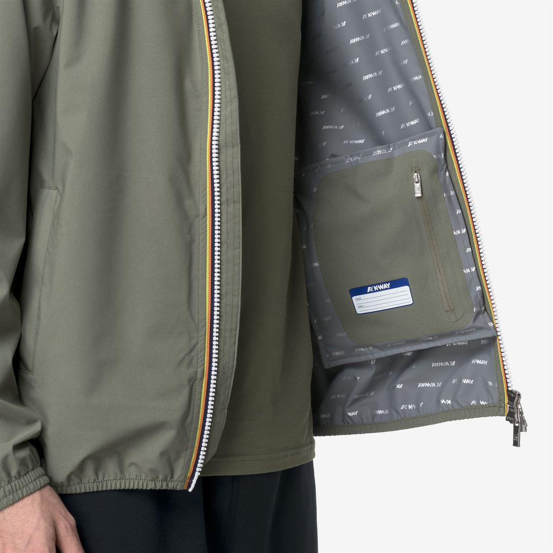Jackets_MAN_JACK STRETCH DOT_Short_Green Lichen - DetailDouble