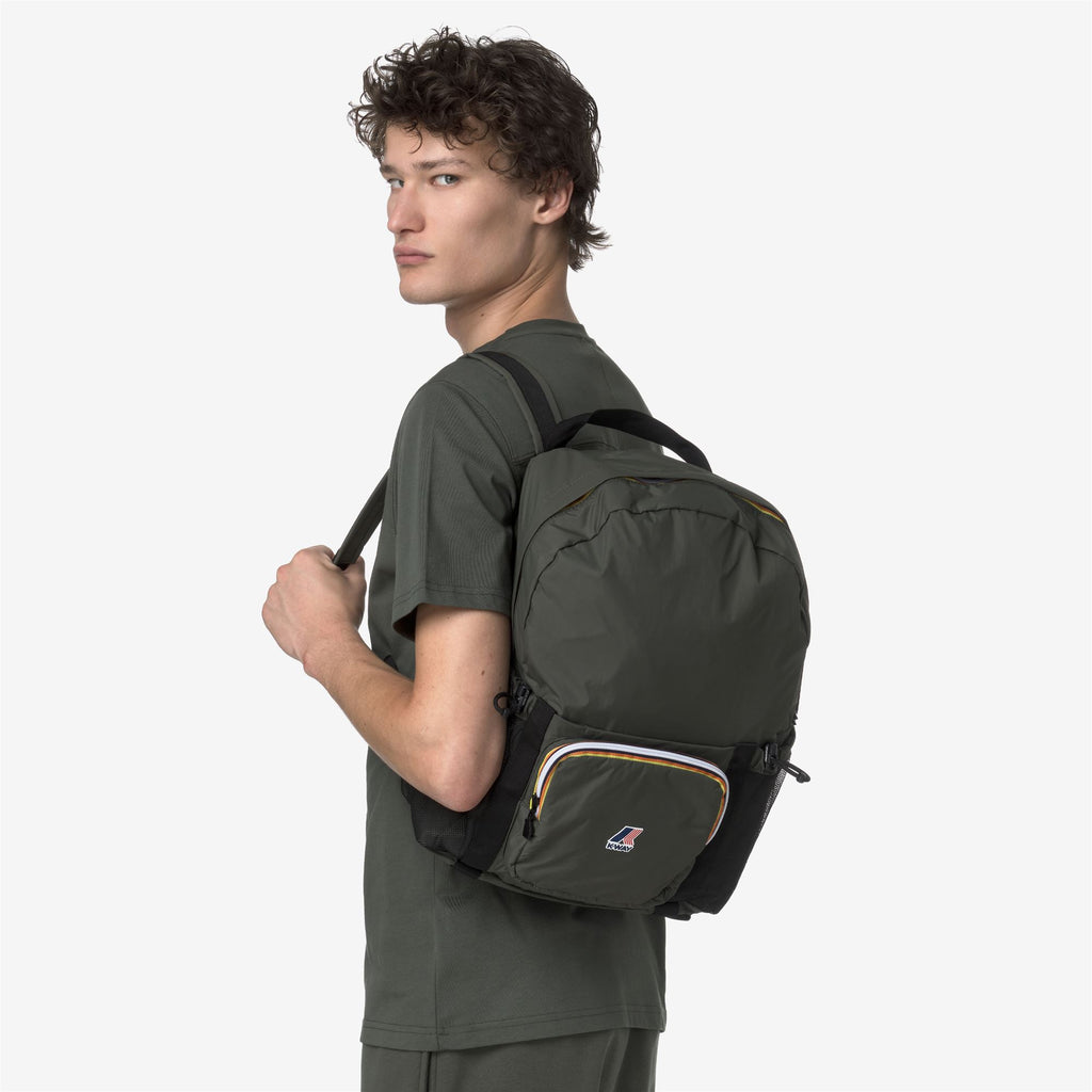 Bags_UNISEX_LE VRAI 4.0 MICHEL_Backpack_GREEN BLACKISH - Commercial 5