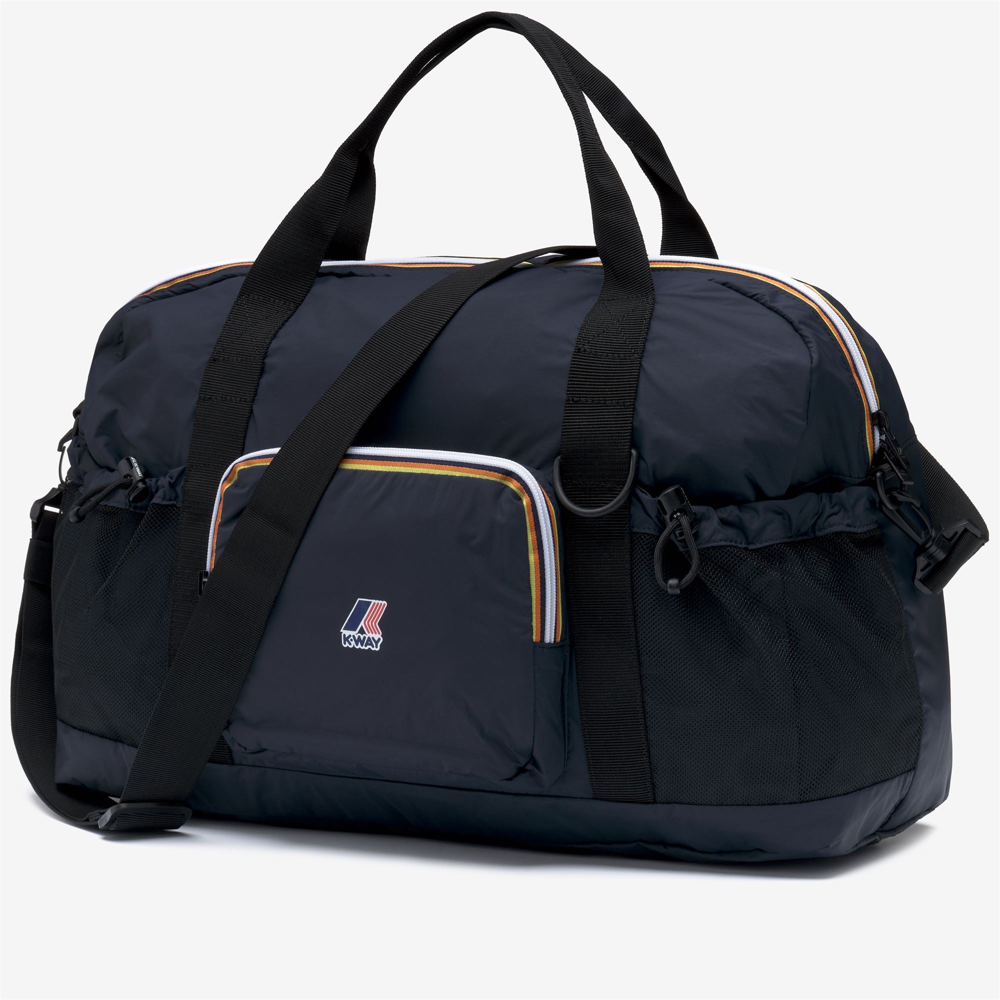 Bags_UNISEX_LE VRAI 4.0 MARCEL_Duffle_Blue Depth - Commercial 2